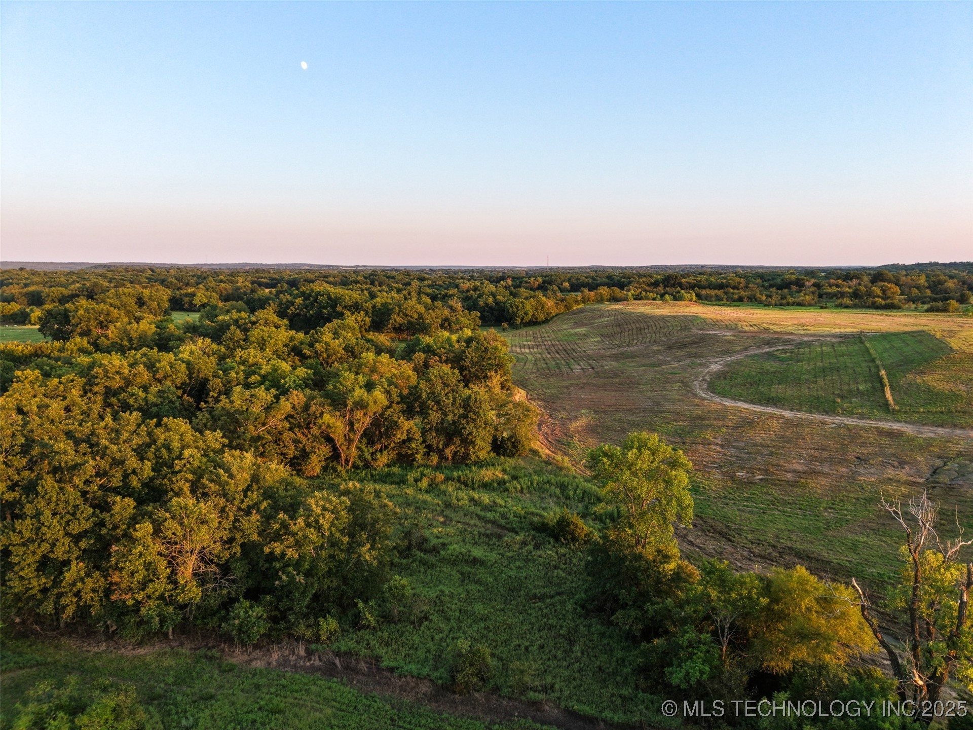 0000 Hackberry Road Property Photo 10