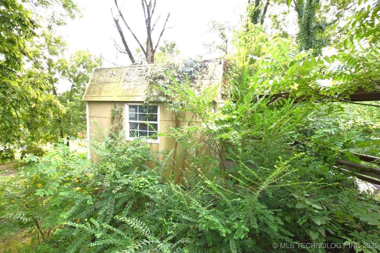 114 Main Street Property Photo 7