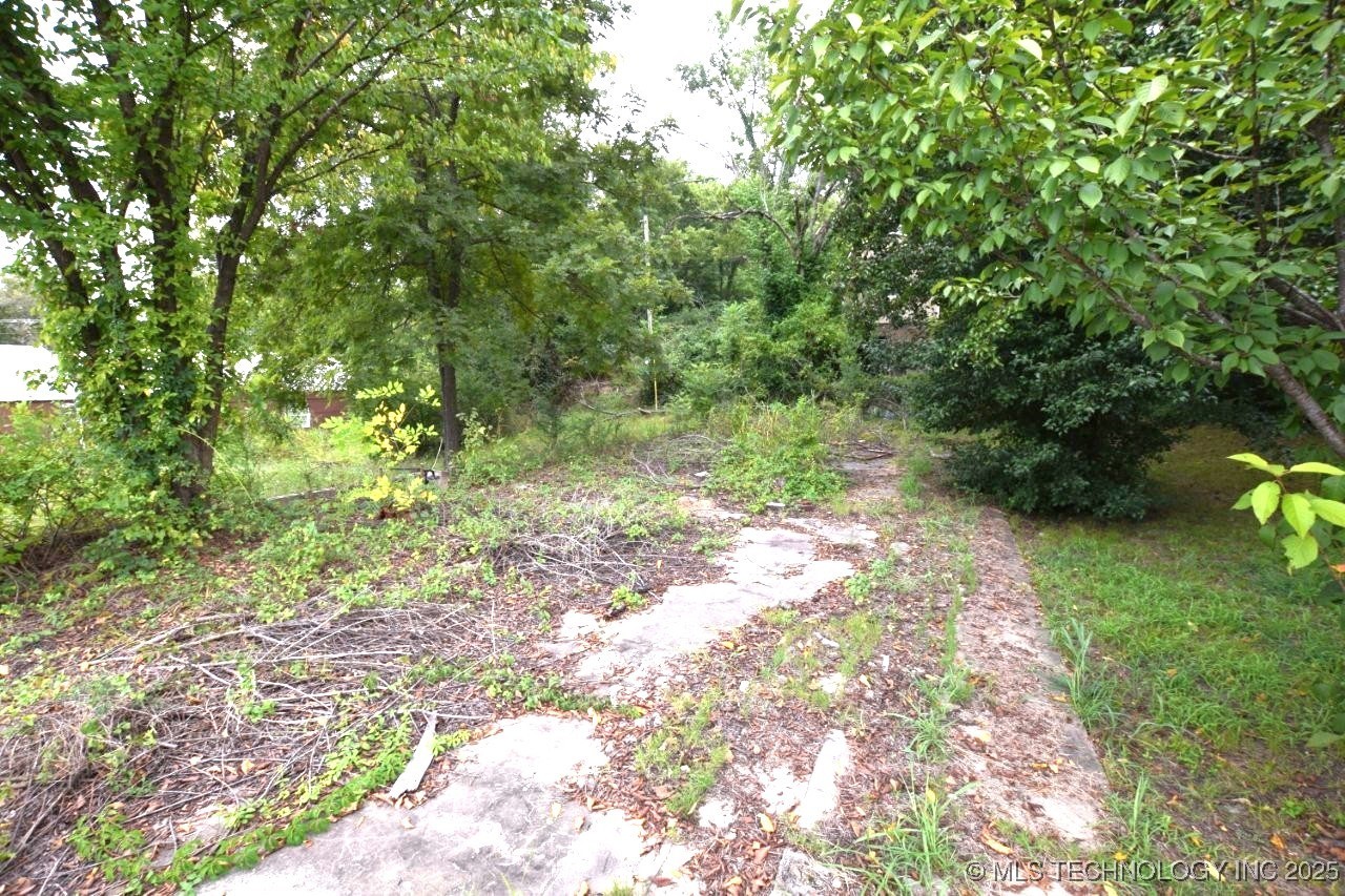 114 Main Street Property Photo 11