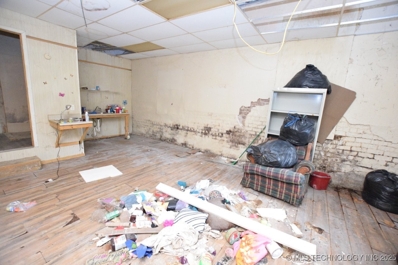 114 Main Street Property Photo 19