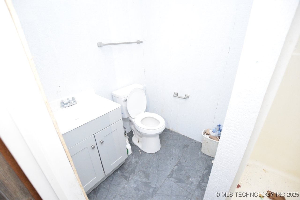 114 Main Street Property Photo 23