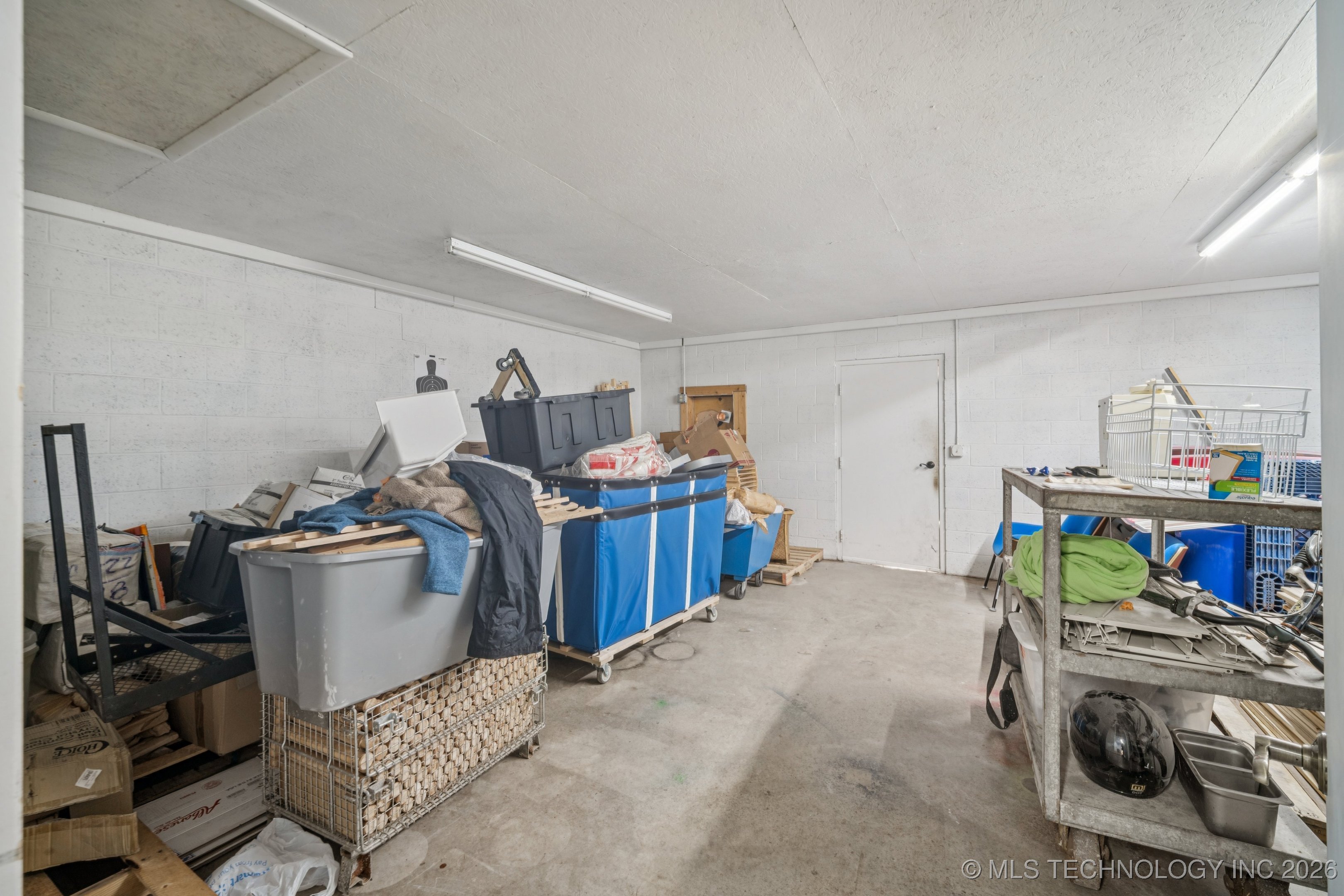 119 N Broadway Street Property Photo 20