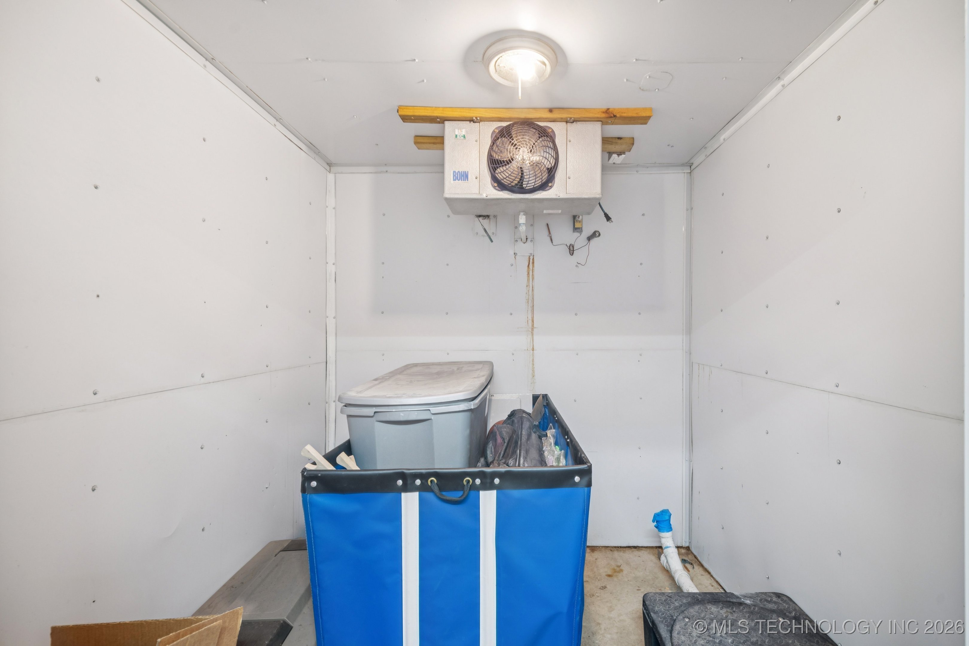 119 N Broadway Street Property Photo 22