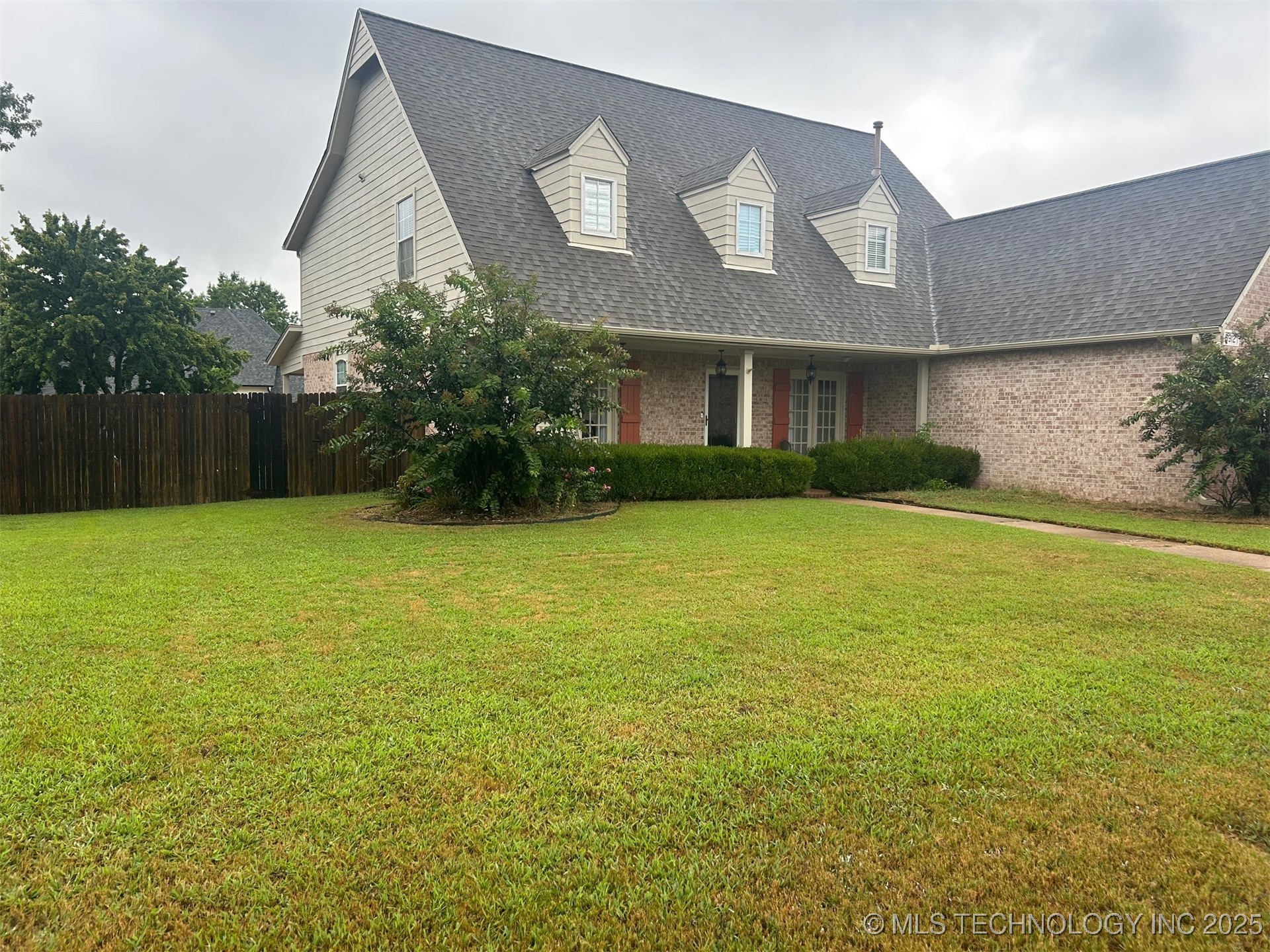 6912 E Galveston Street Property Photo 39