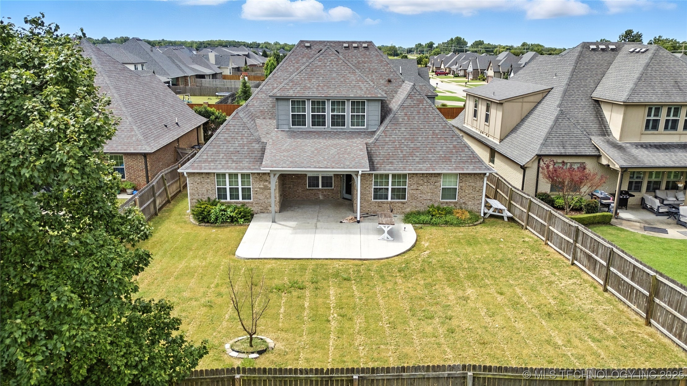 515 W 128th Street Property Photo 5