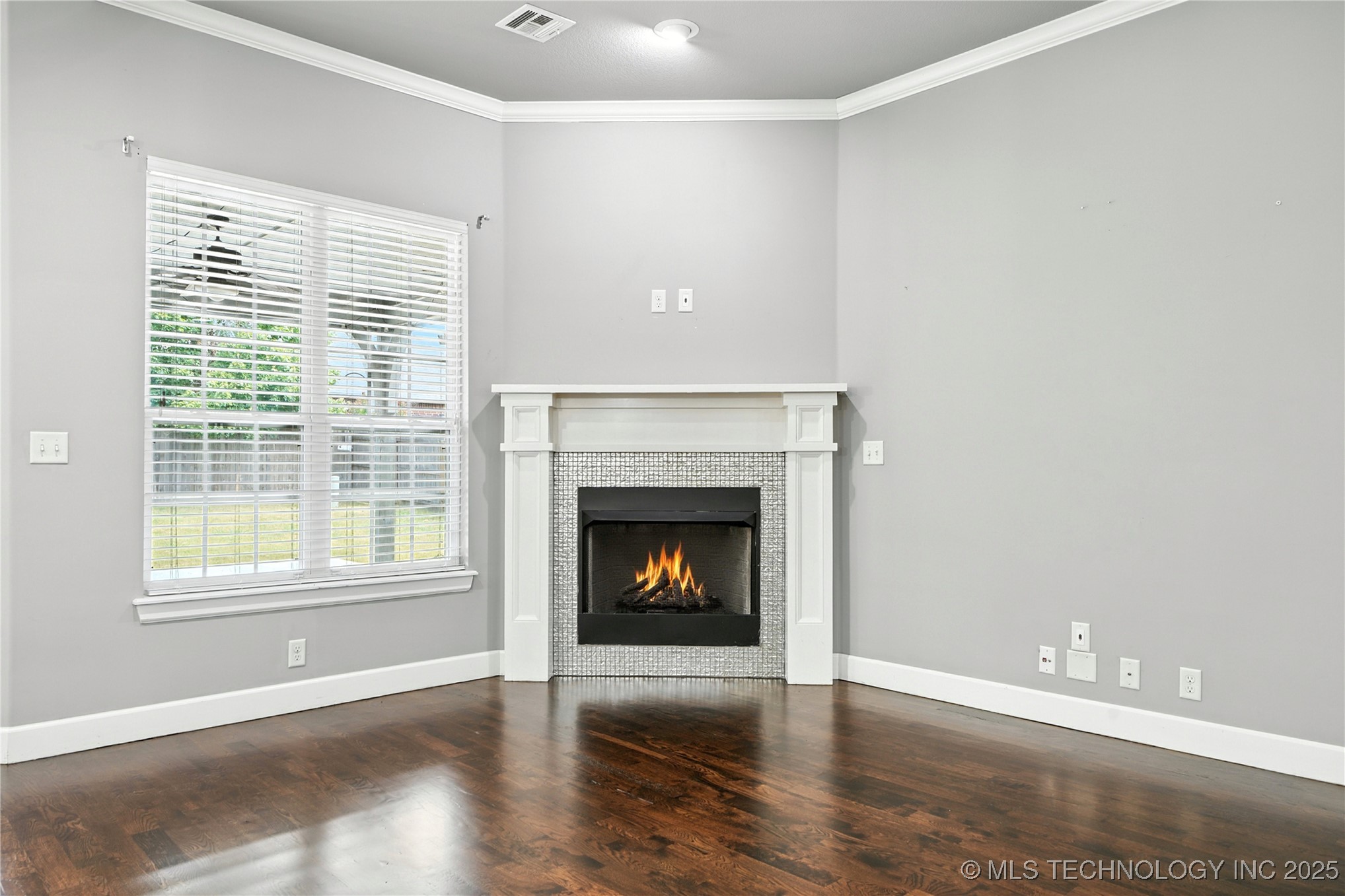 515 W 128th Street Property Photo 12