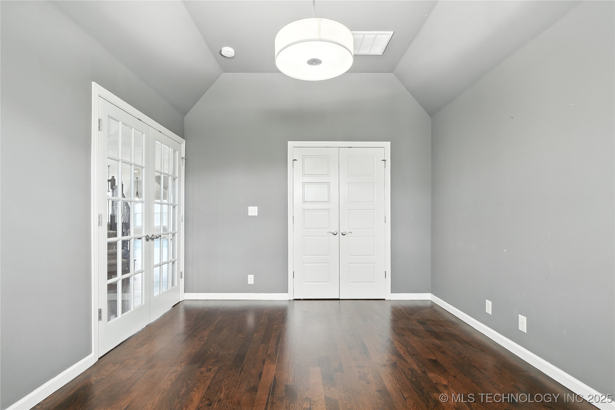 515 W 128th Street Property Photo 30