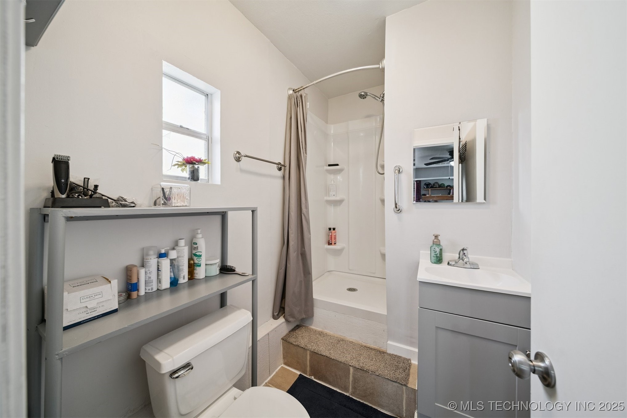 703 N D Avenue Property Photo 16