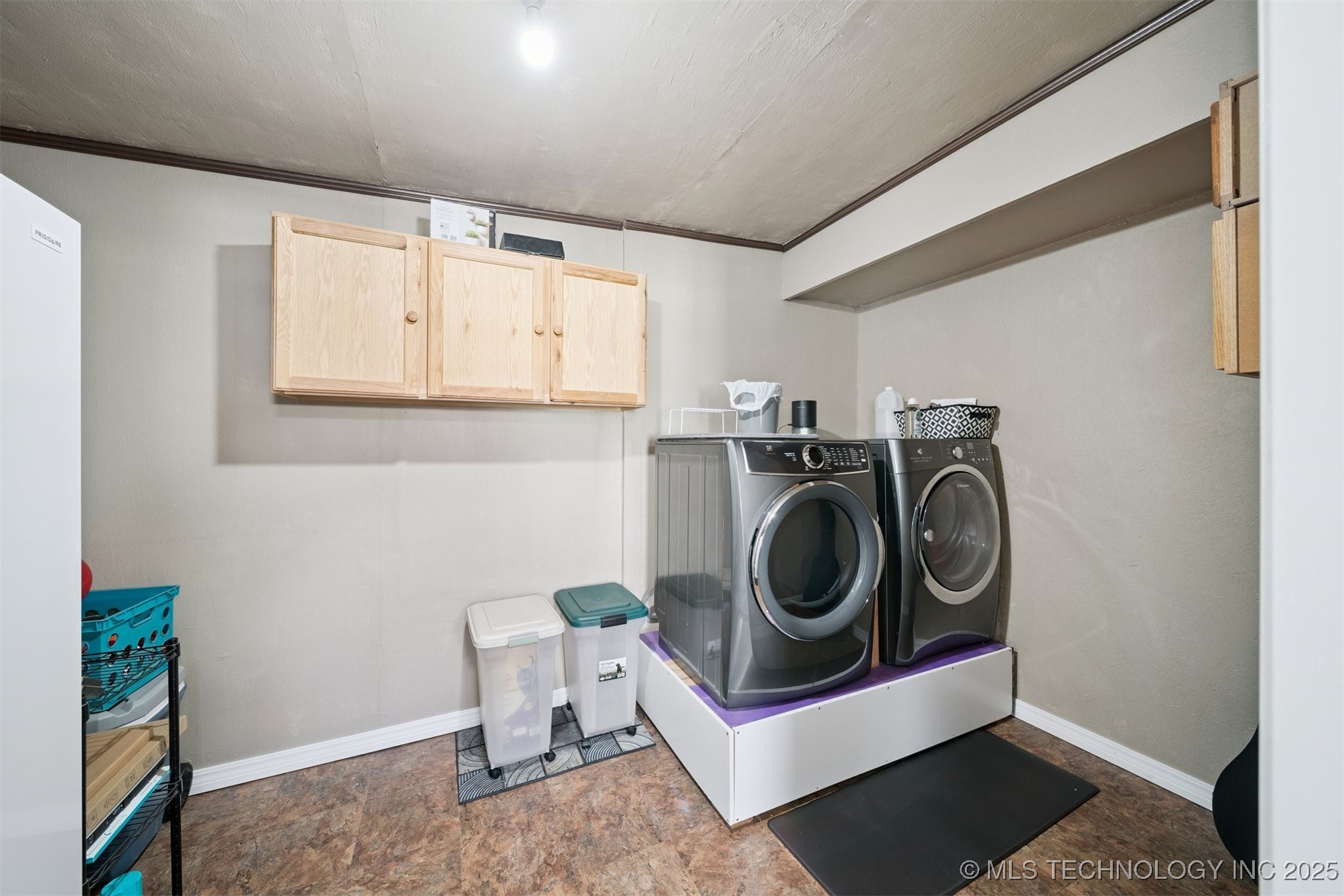 703 N D Avenue Property Photo 19