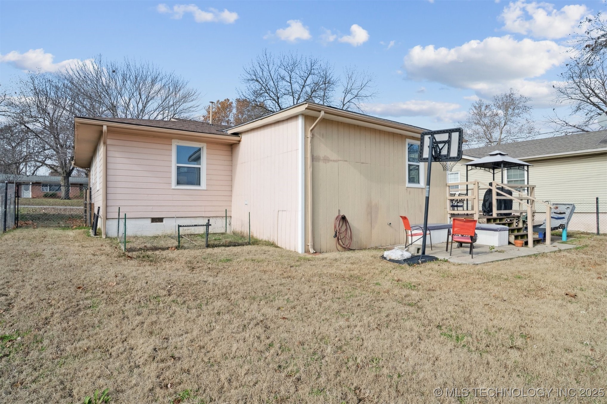 703 N D Avenue Property Photo 29