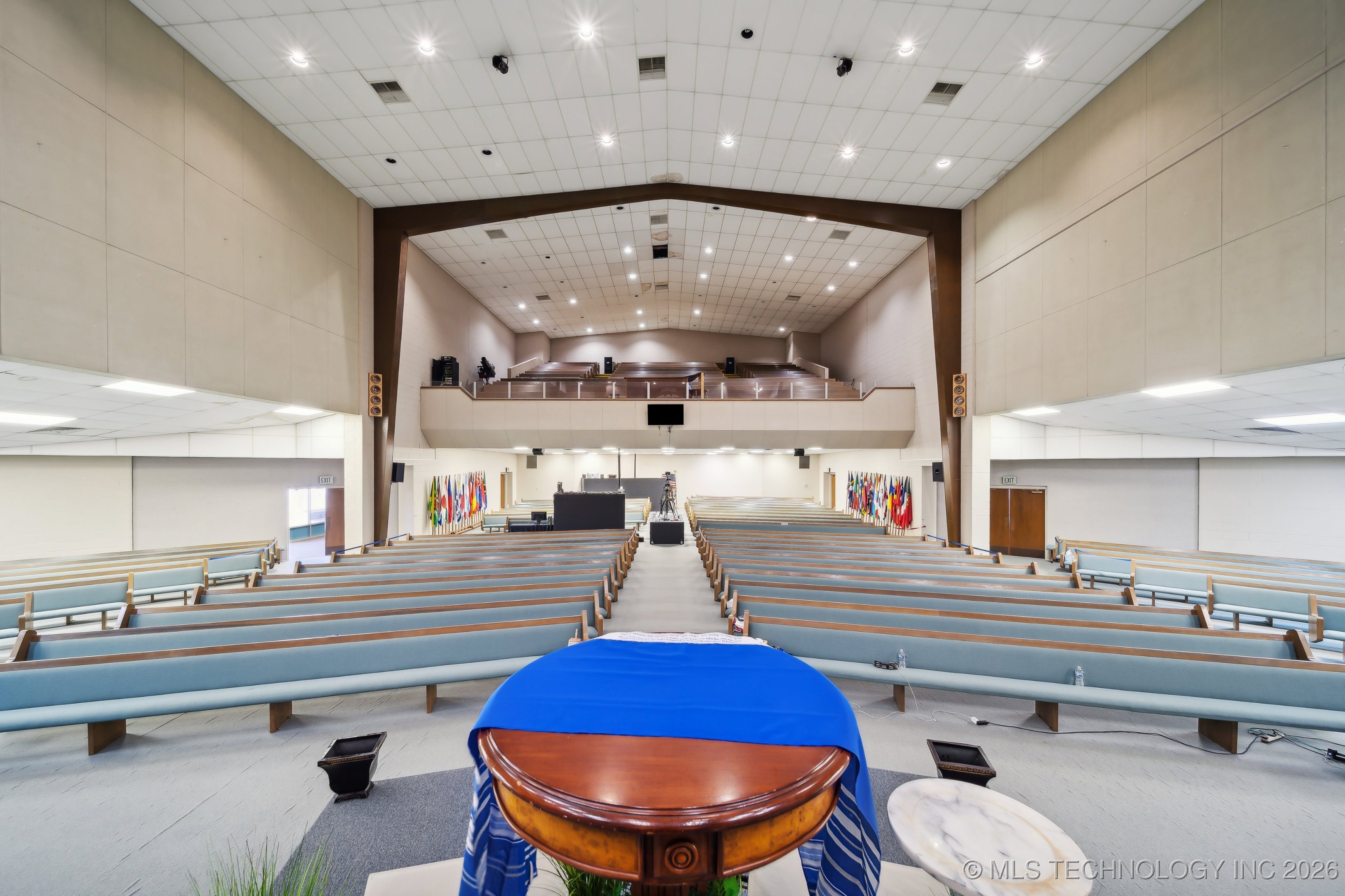 1203 S Columbia Avenue Property Photo 17