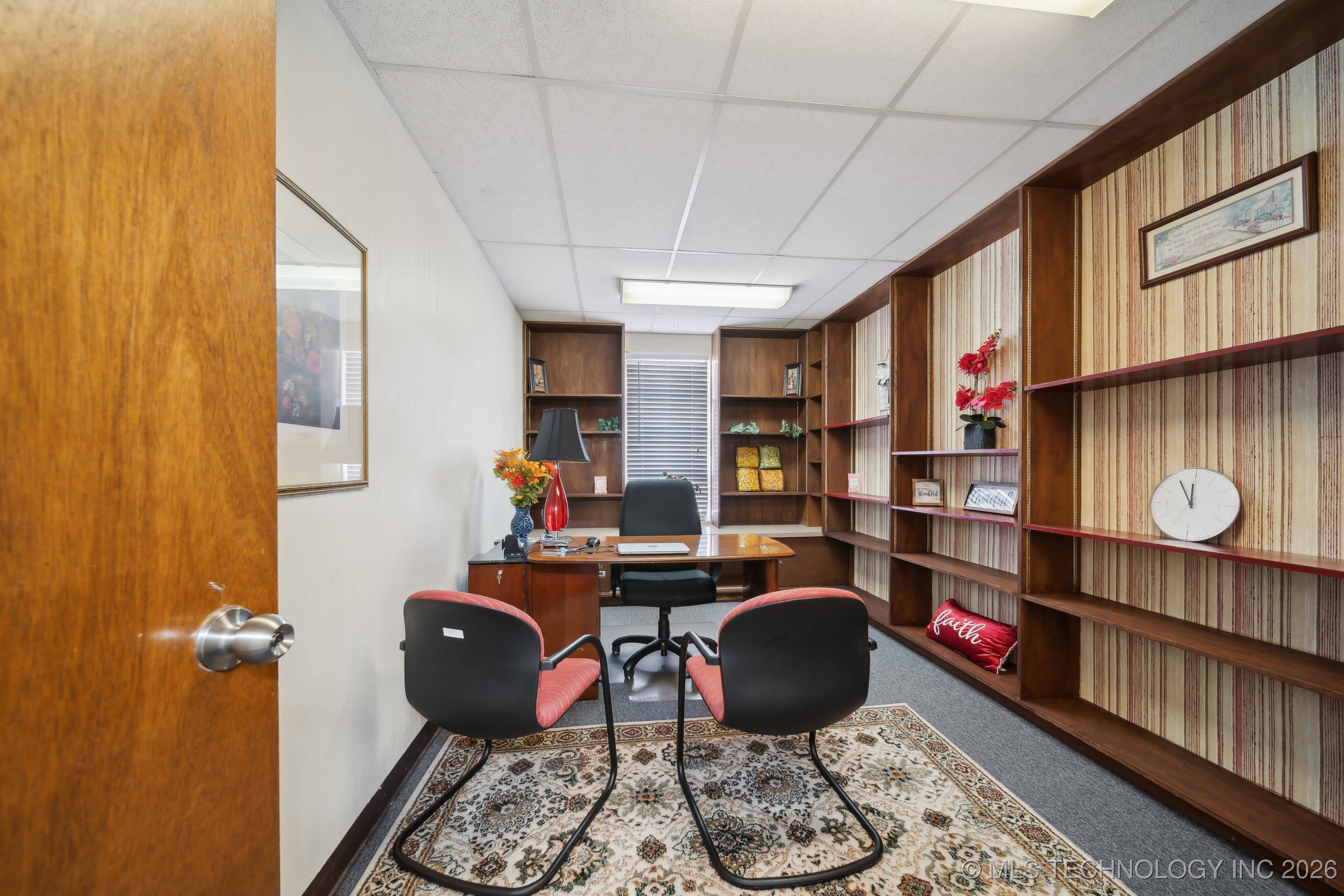 1203 S Columbia Avenue Property Photo 39