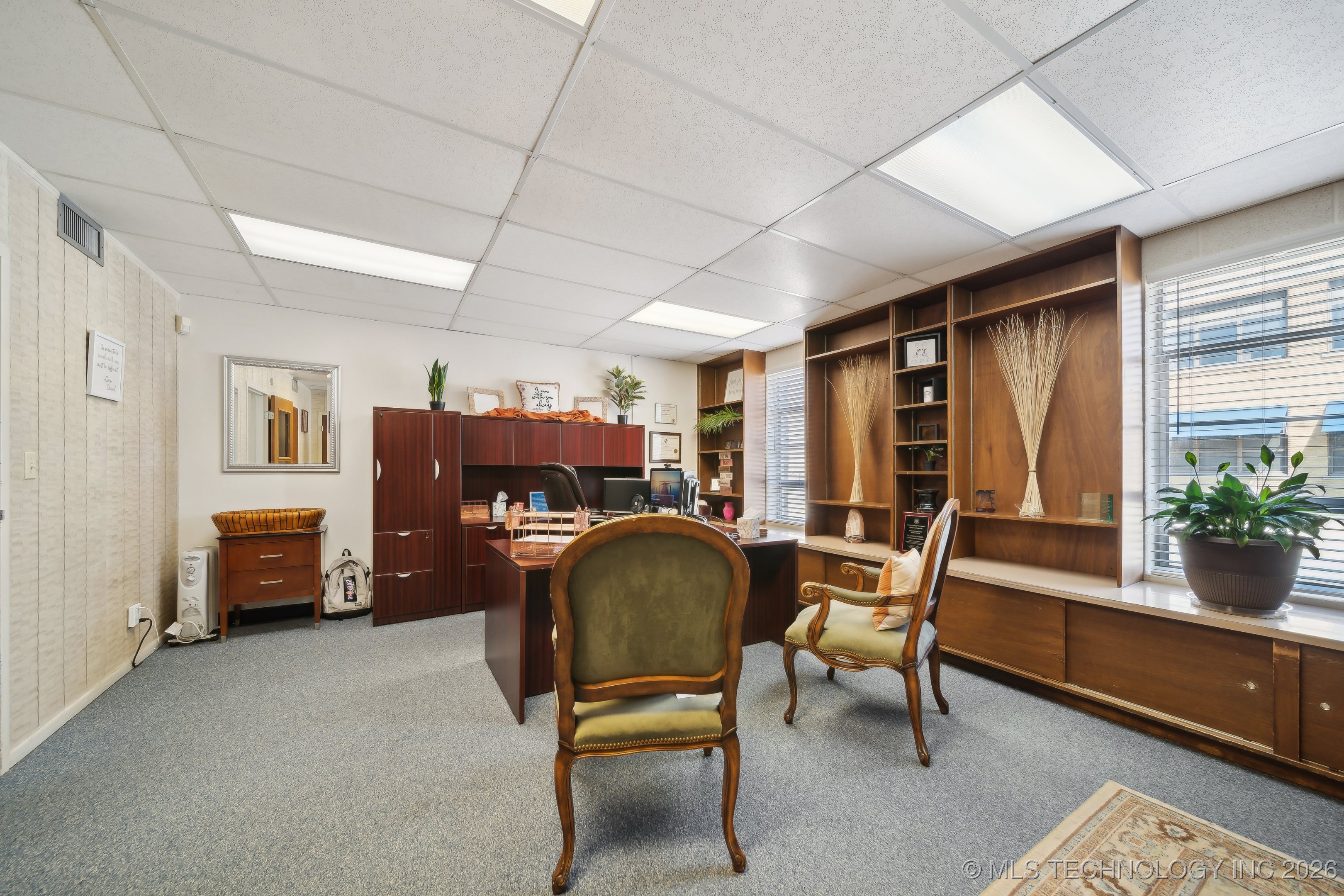 1203 S Columbia Avenue Property Photo 40