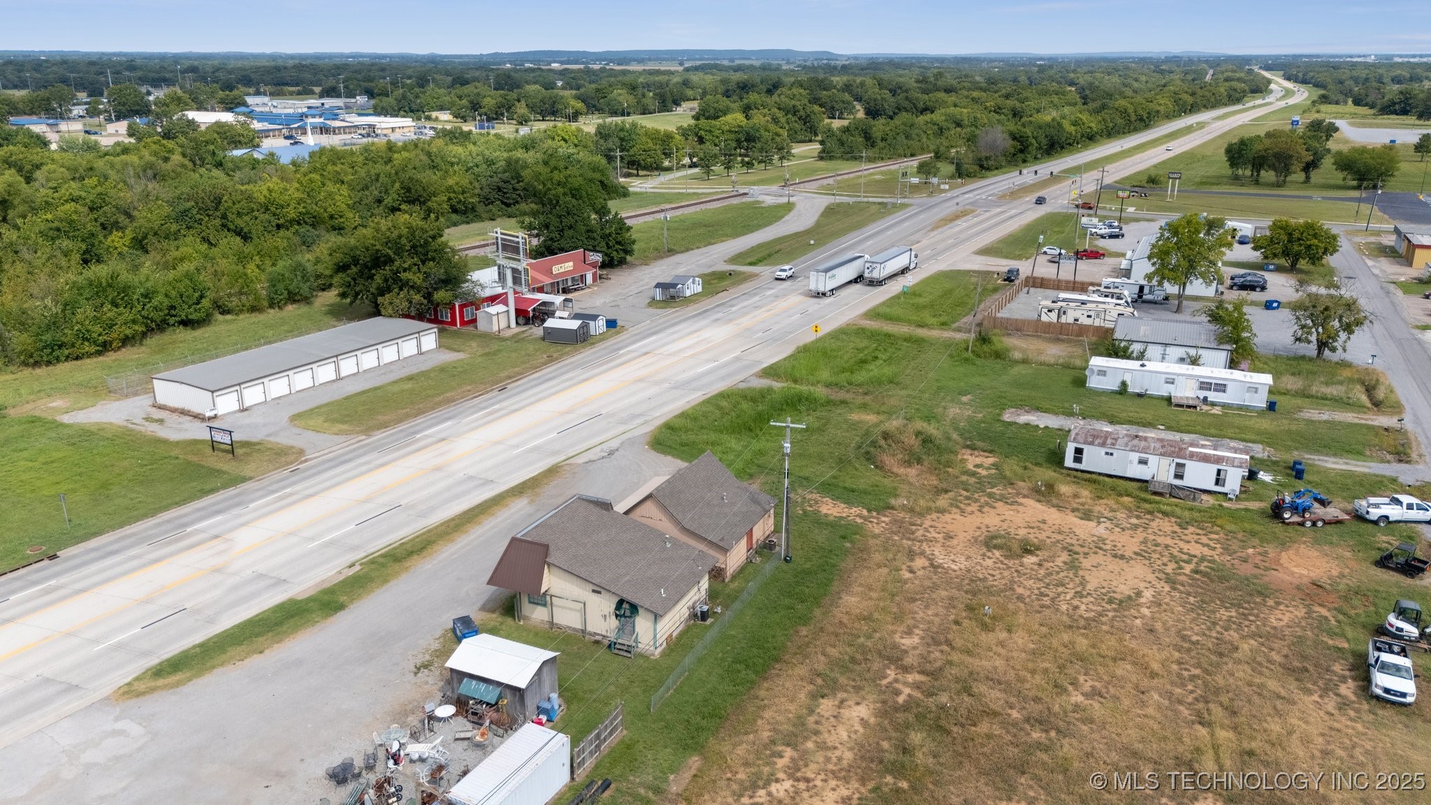 222 N Hwy 69 Property Photo 24