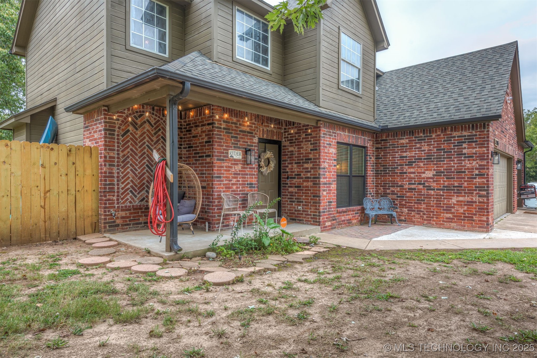 15506 S 296th East Avenue Property Photo 2