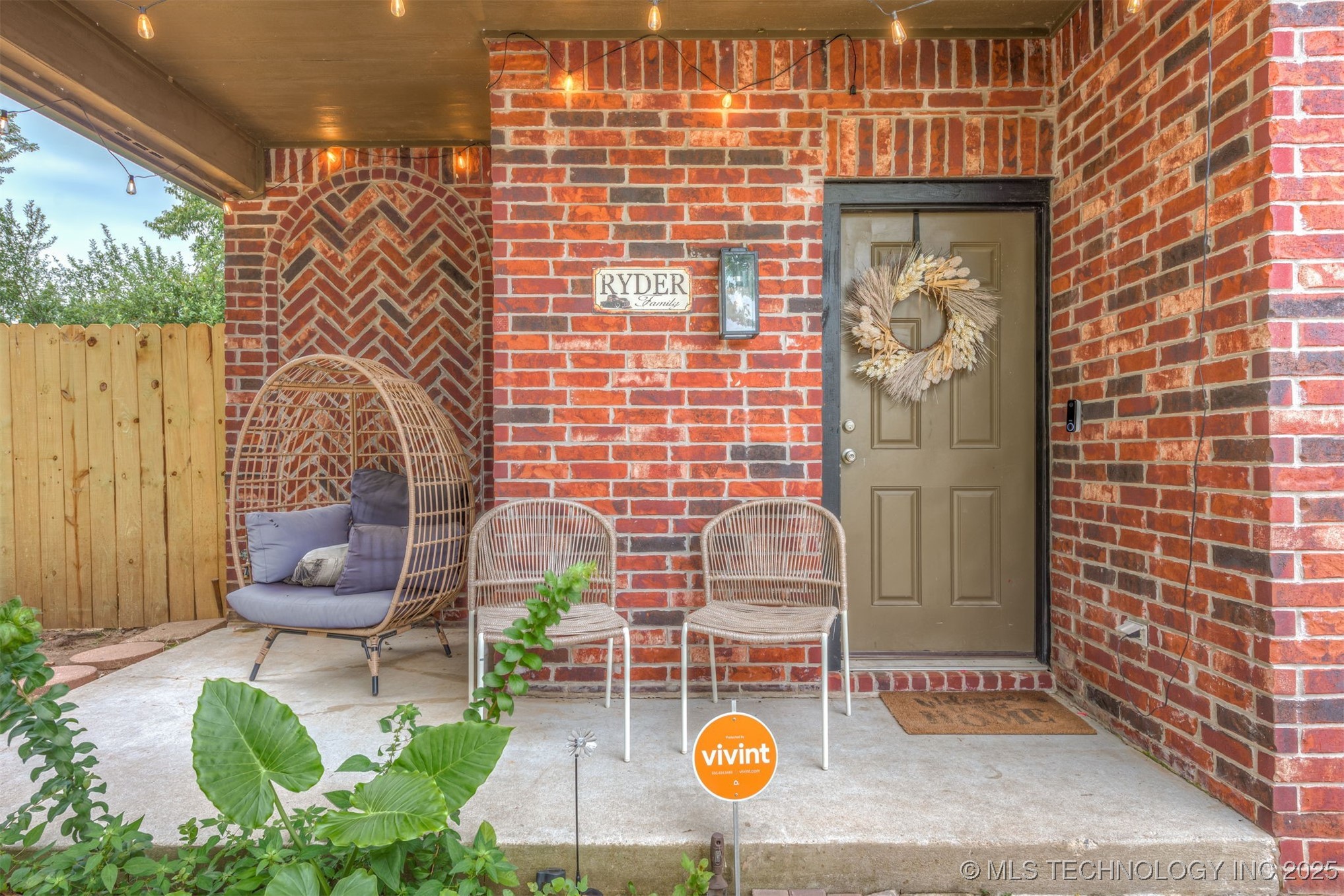 15506 S 296th East Avenue Property Photo 3