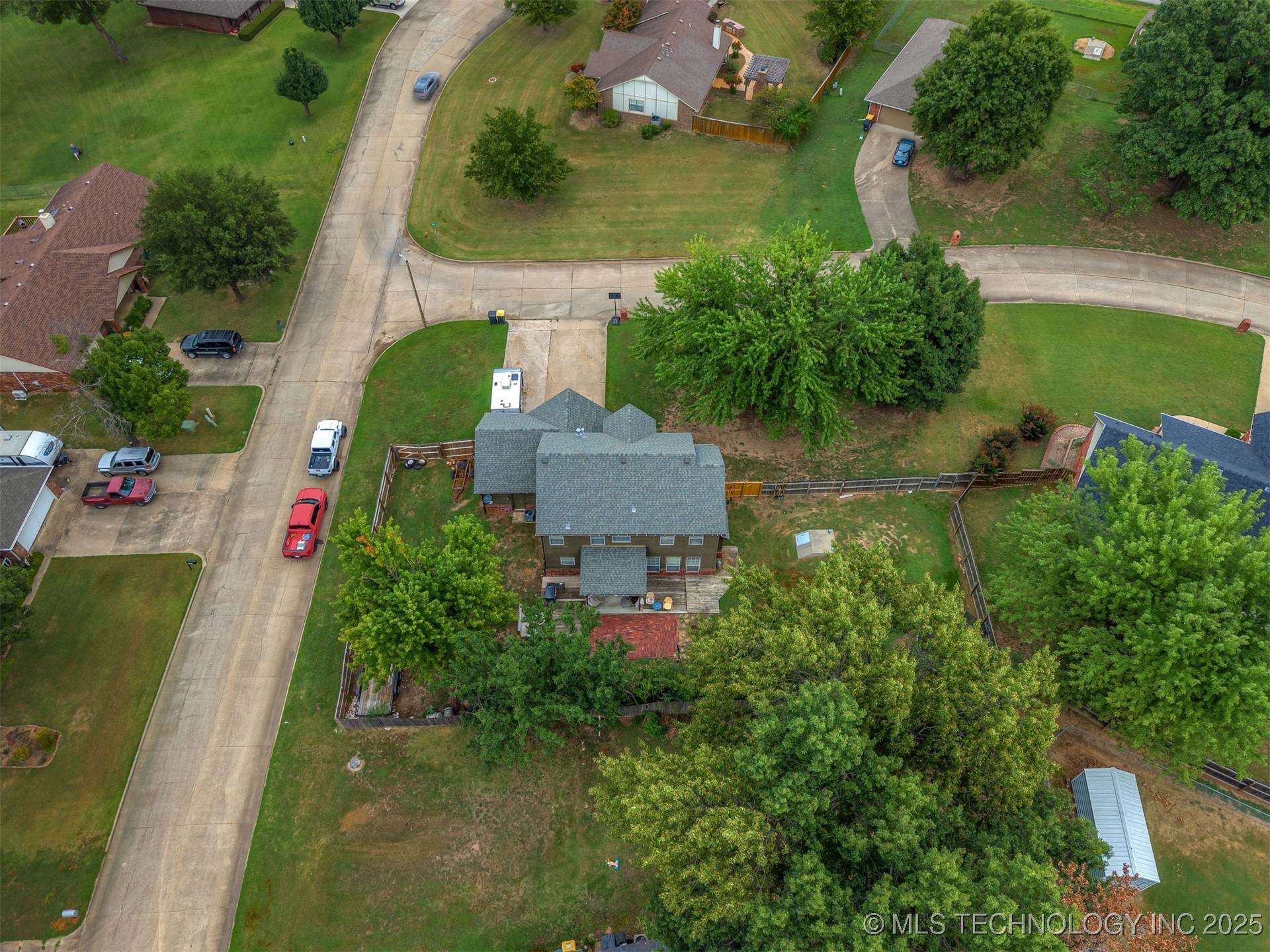 15506 S 296th East Avenue Property Photo 33