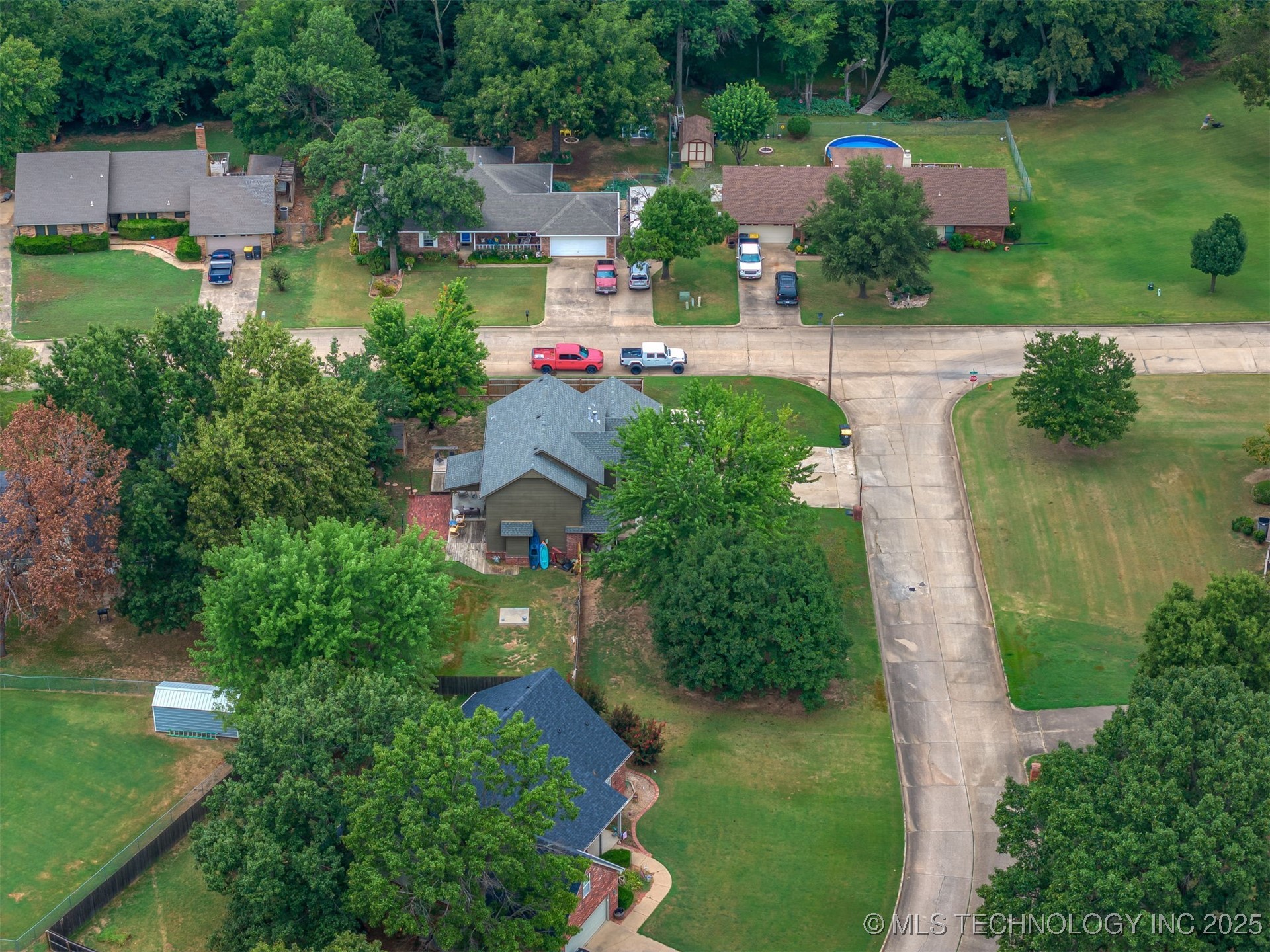 15506 S 296th East Avenue Property Photo 41