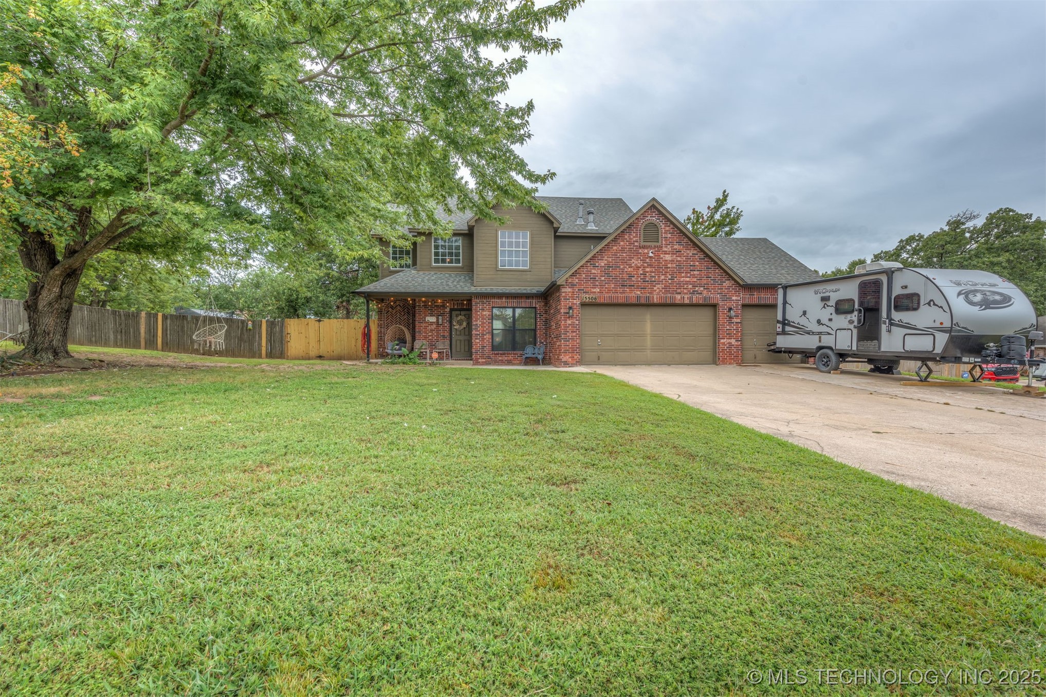 15506 S 296th East Avenue Property Photo 49