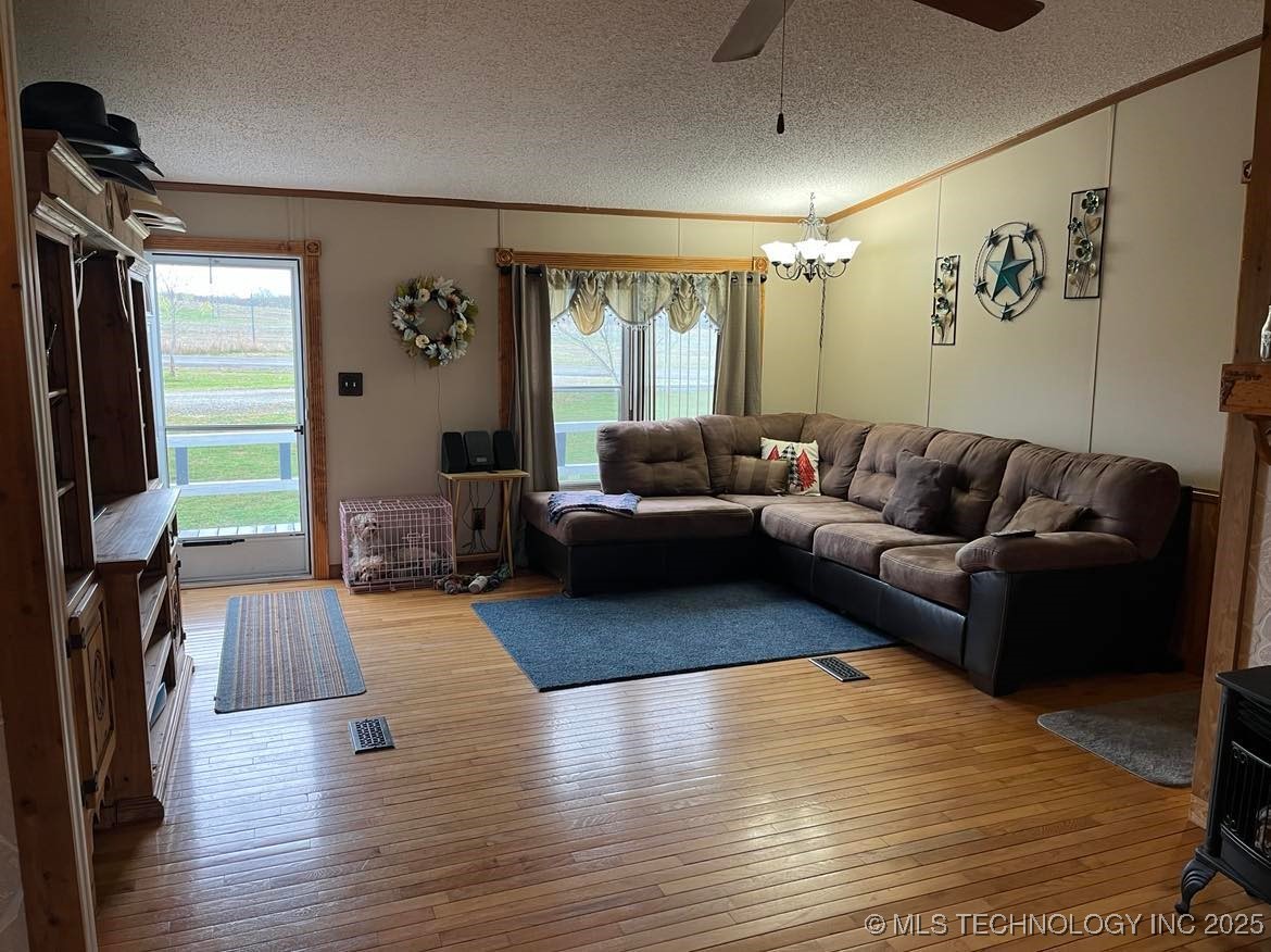 20240 N Airport Road Property Photo 4