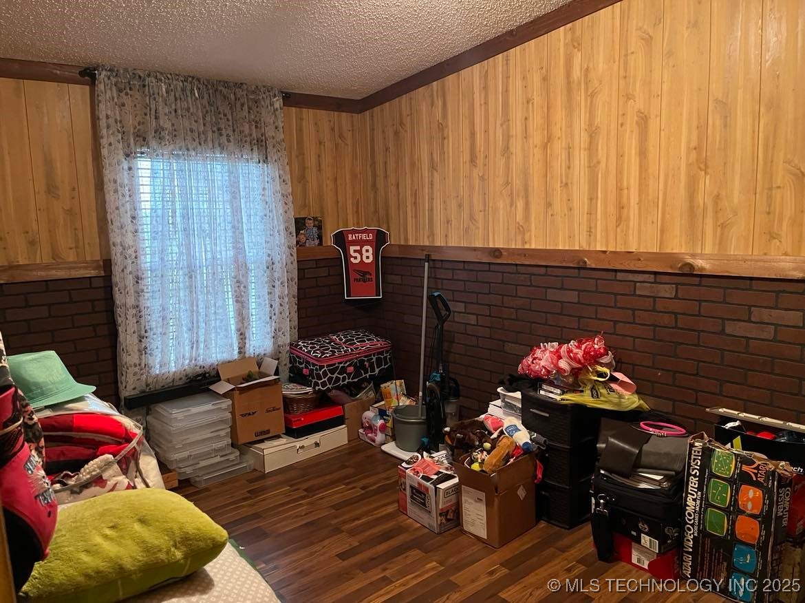 20240 N Airport Road Property Photo 18