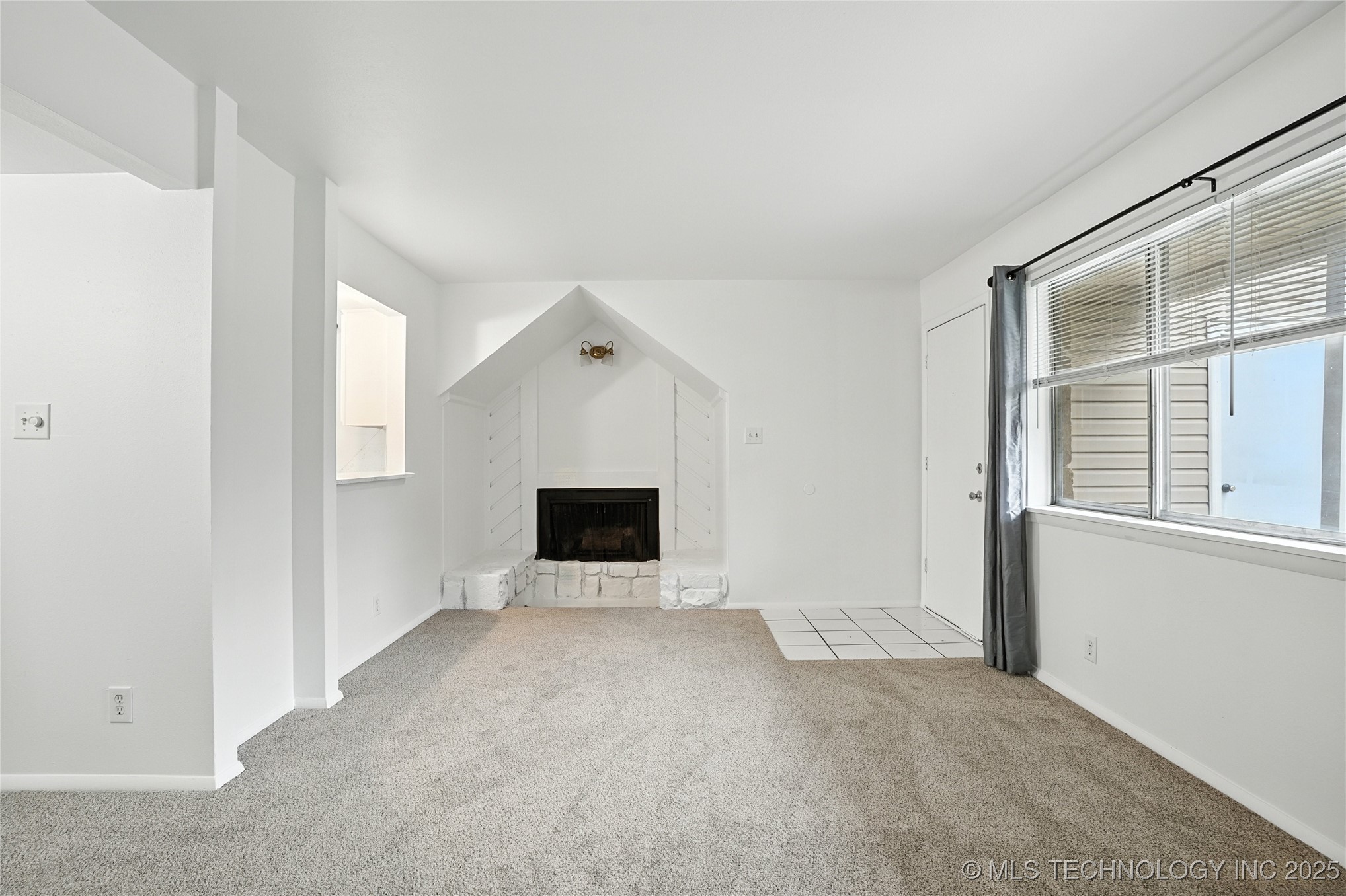 7329 S Yale Avenue 107 Property Photo 10