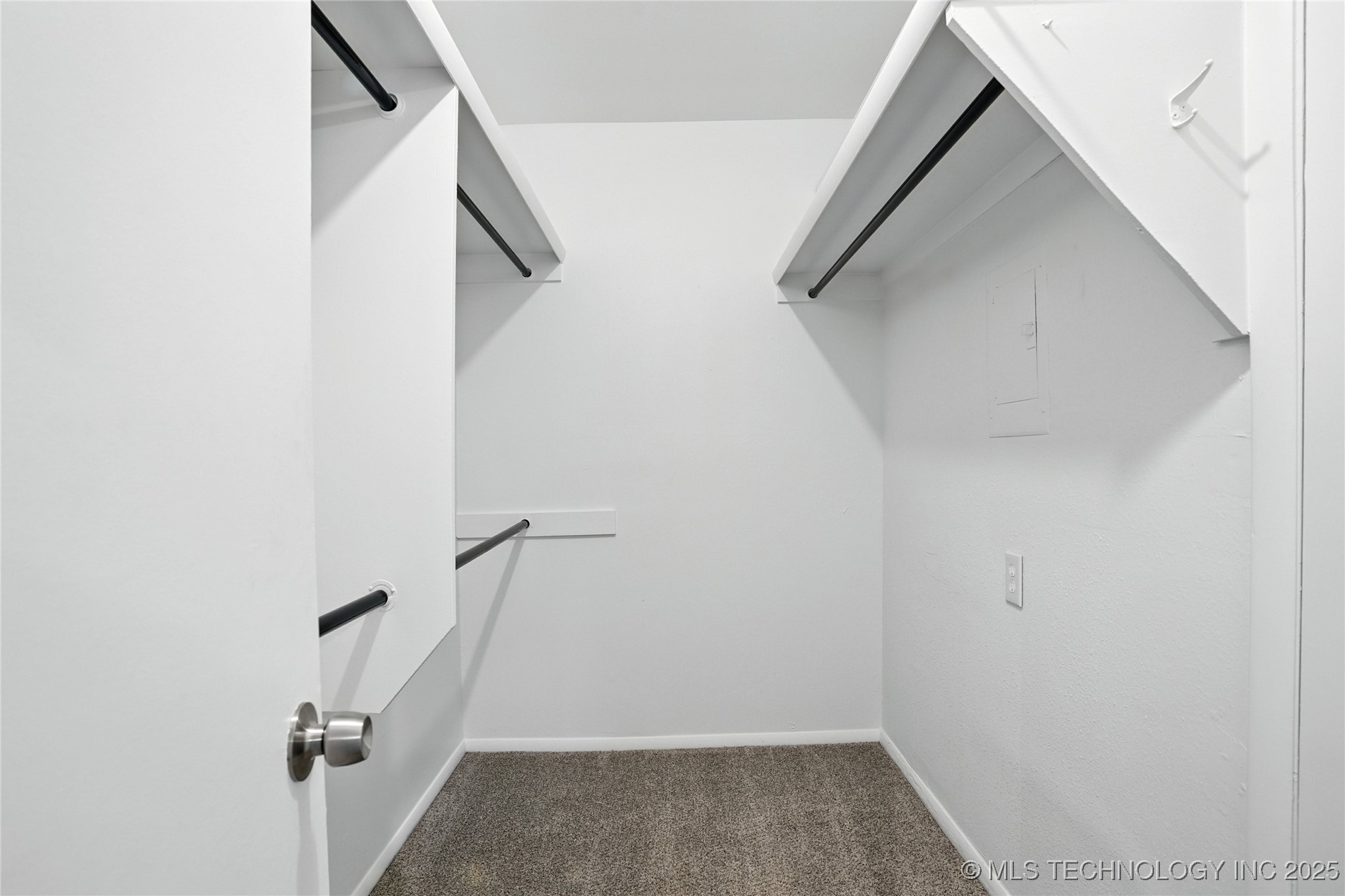 7329 S Yale Avenue 107 Property Photo 27