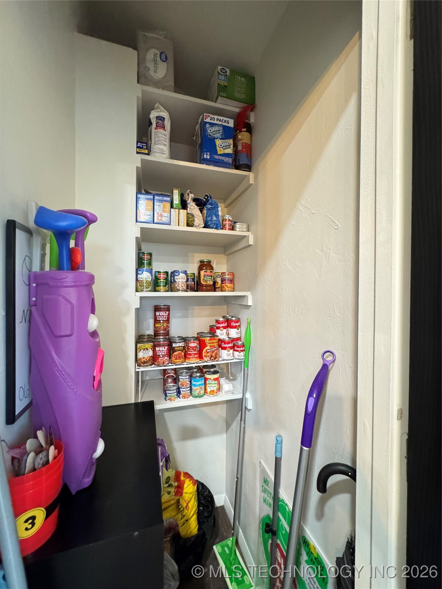 619 E 6th Avenue Property Photo 18