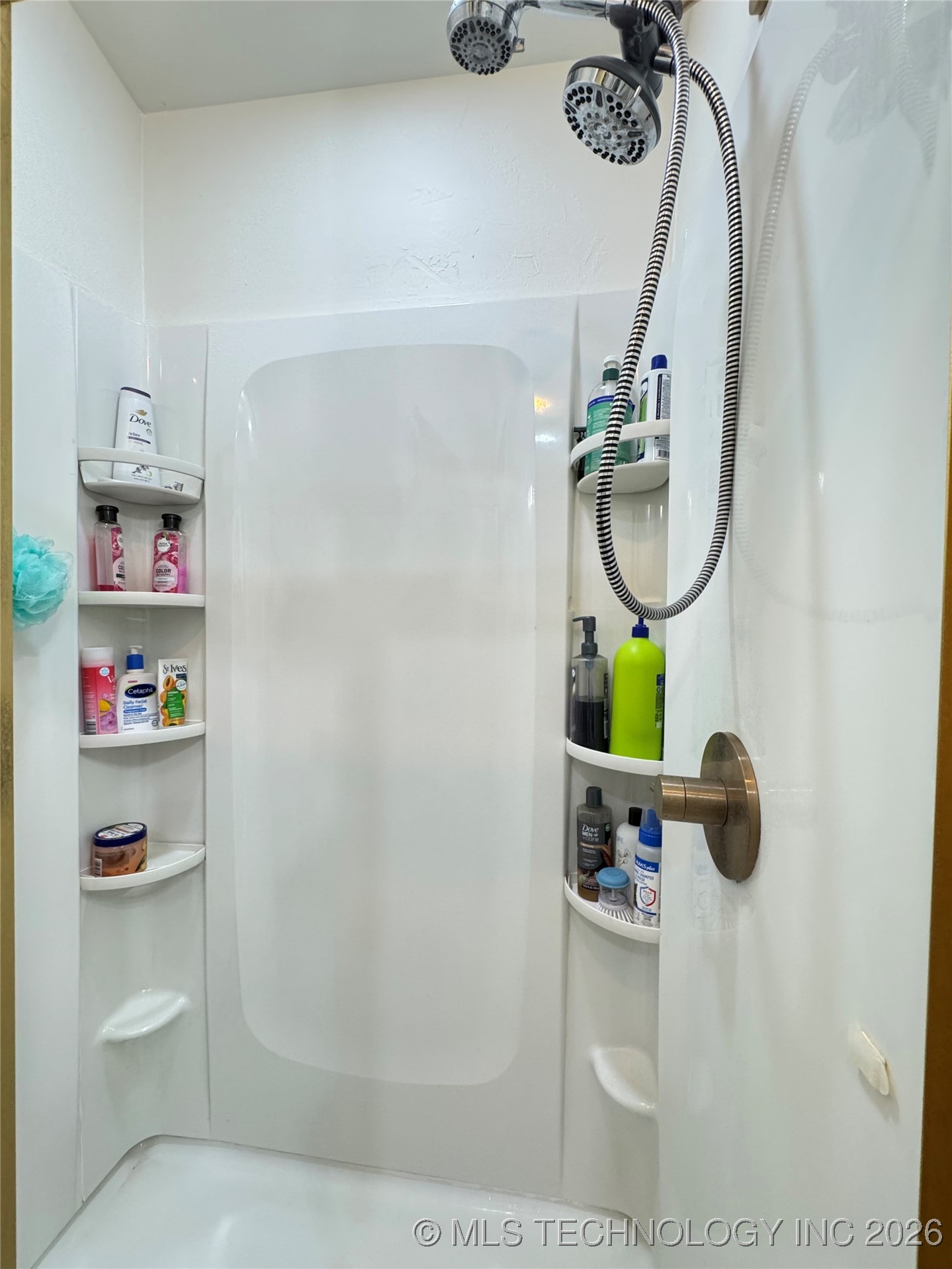 619 E 6th Avenue Property Photo 29