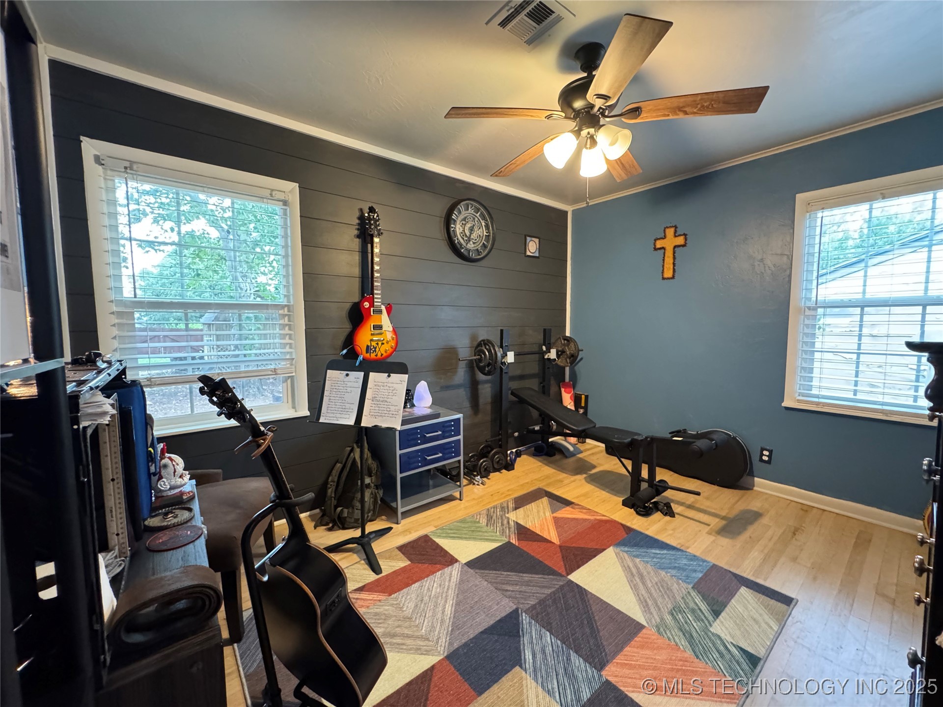 619 E 6th Avenue Property Photo 38