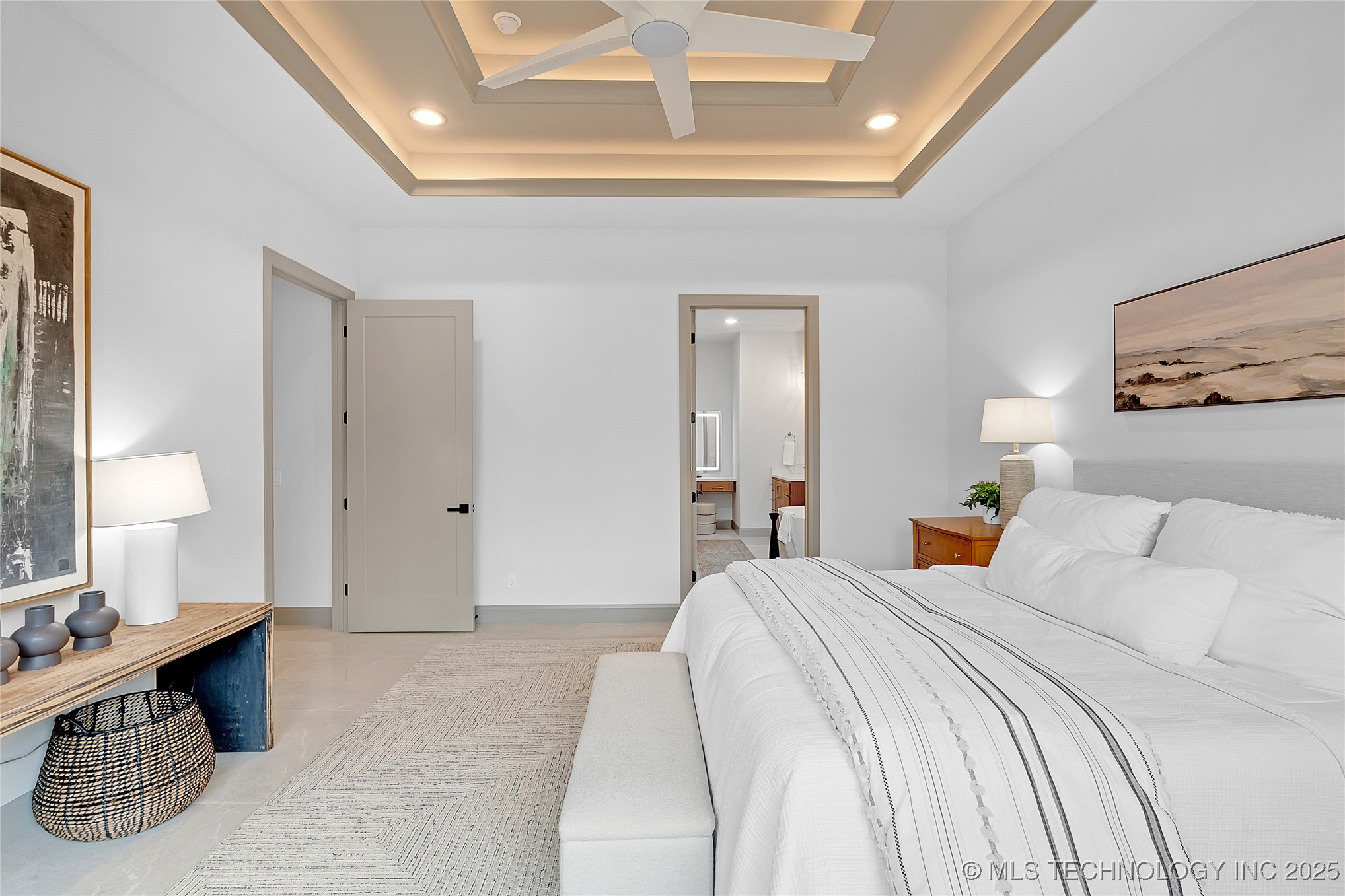 227 E 35th Street Property Photo 35