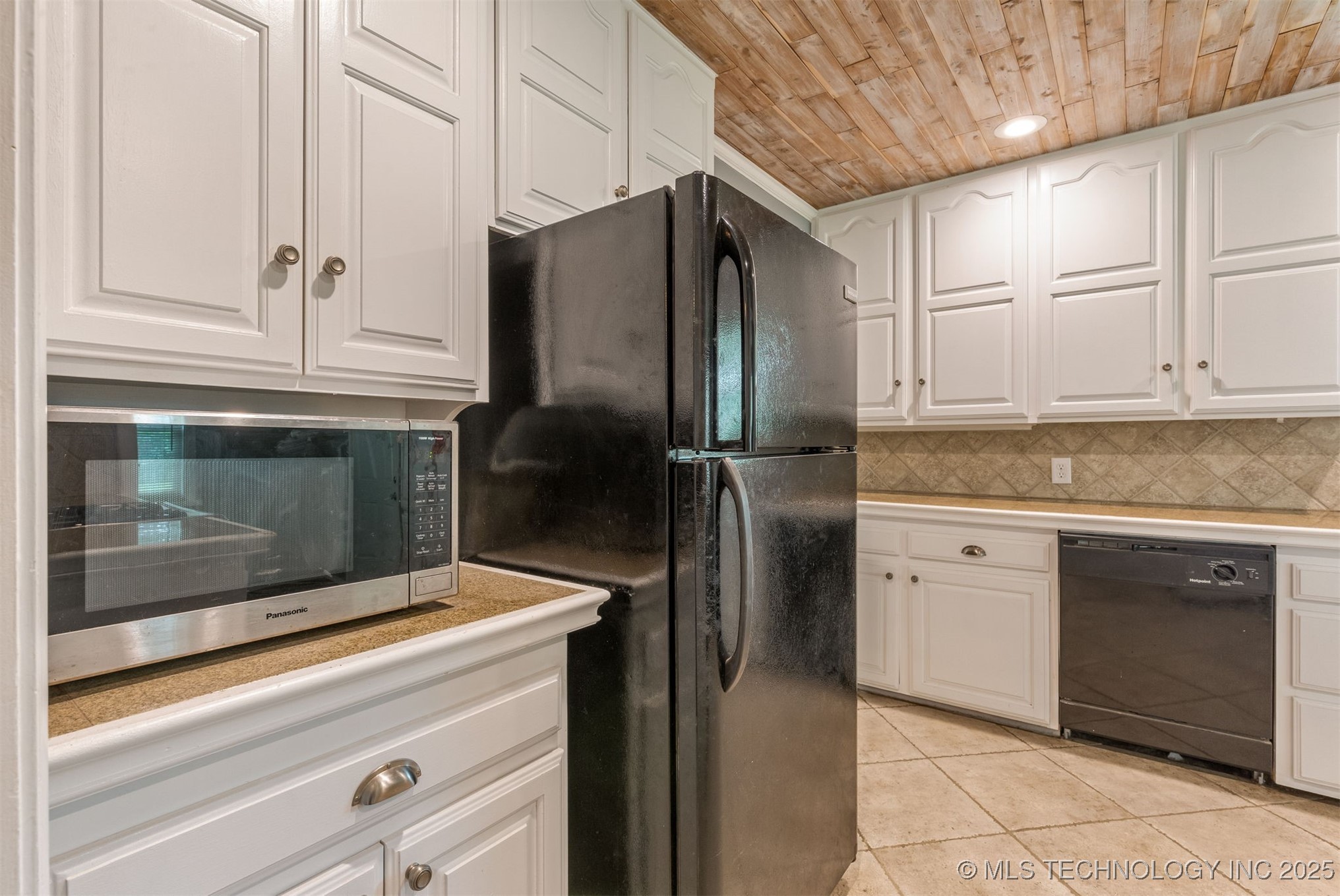 2105 S Louisville Avenue Property Photo 21