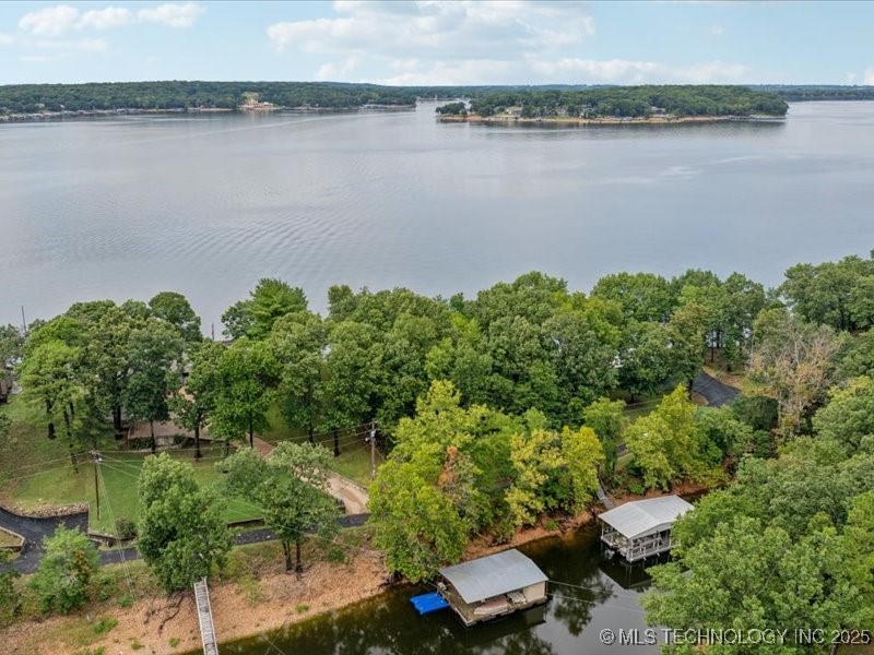 494 Private Road 93 Property Photo 5