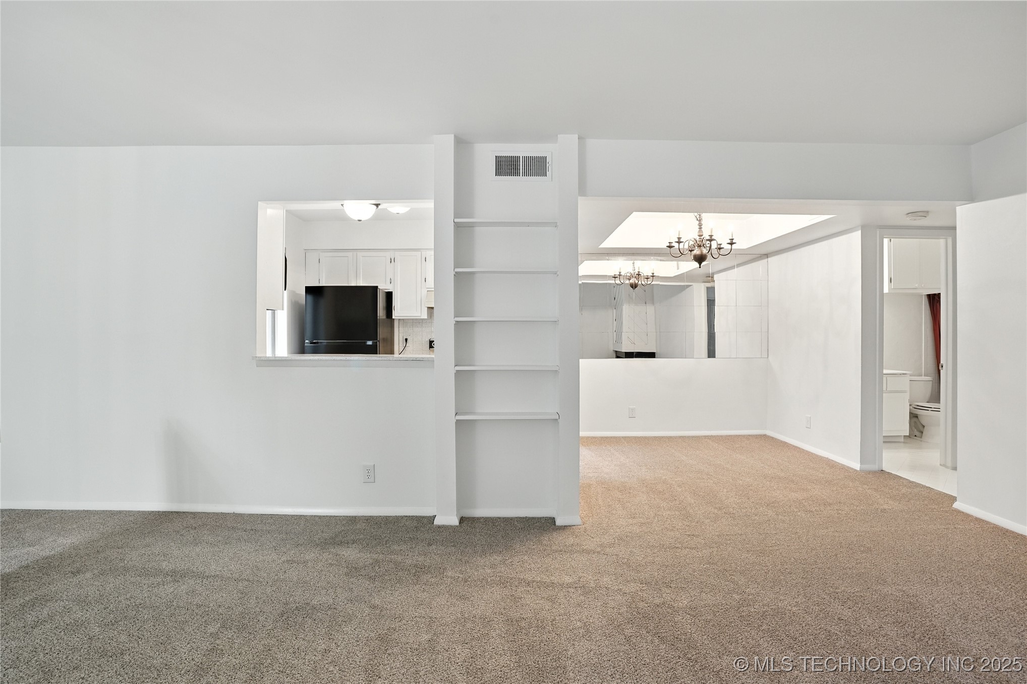 7455 S Yale Avenue 237 Property Photo 7