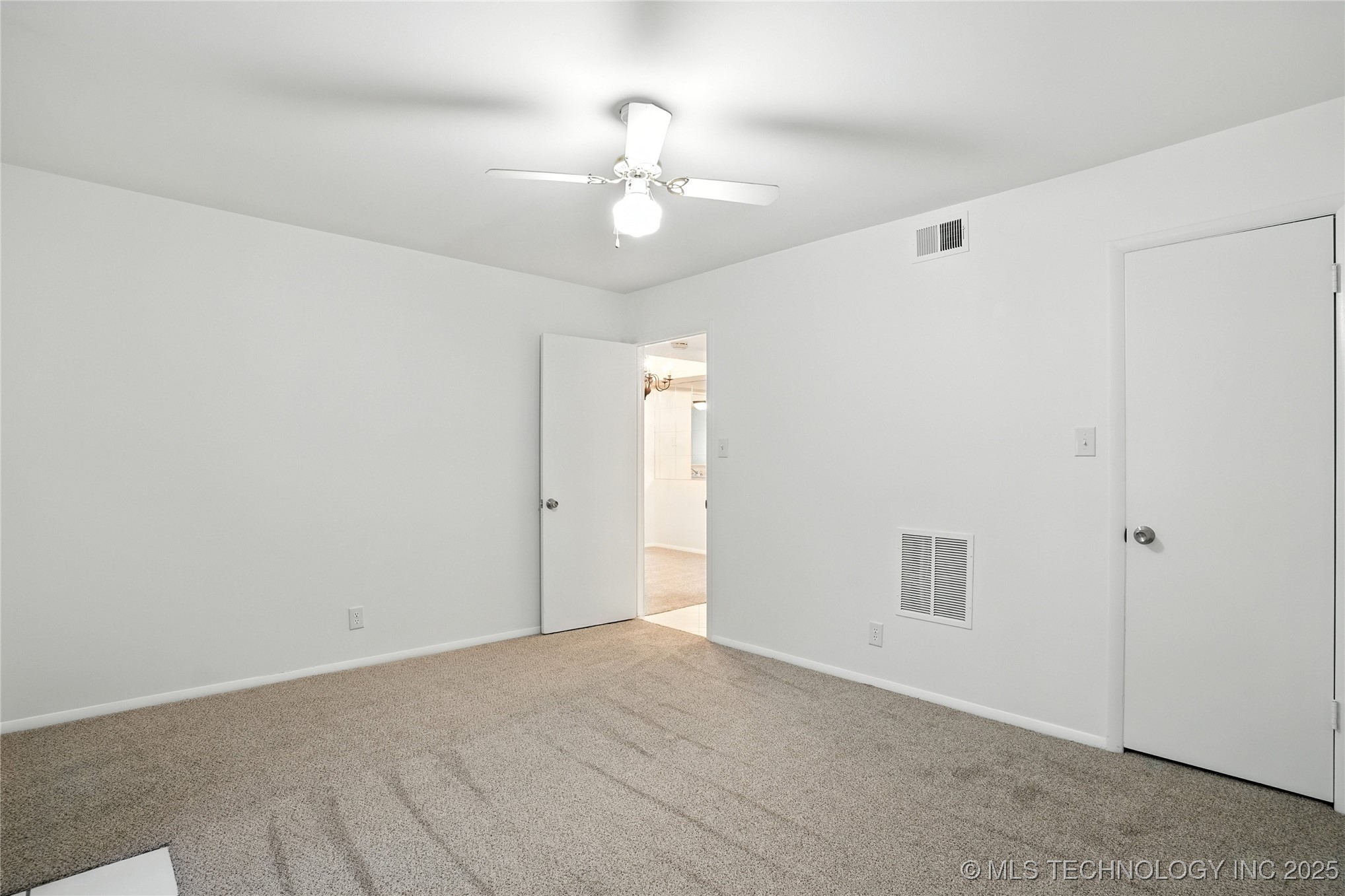 7455 S Yale Avenue 237 Property Photo 19