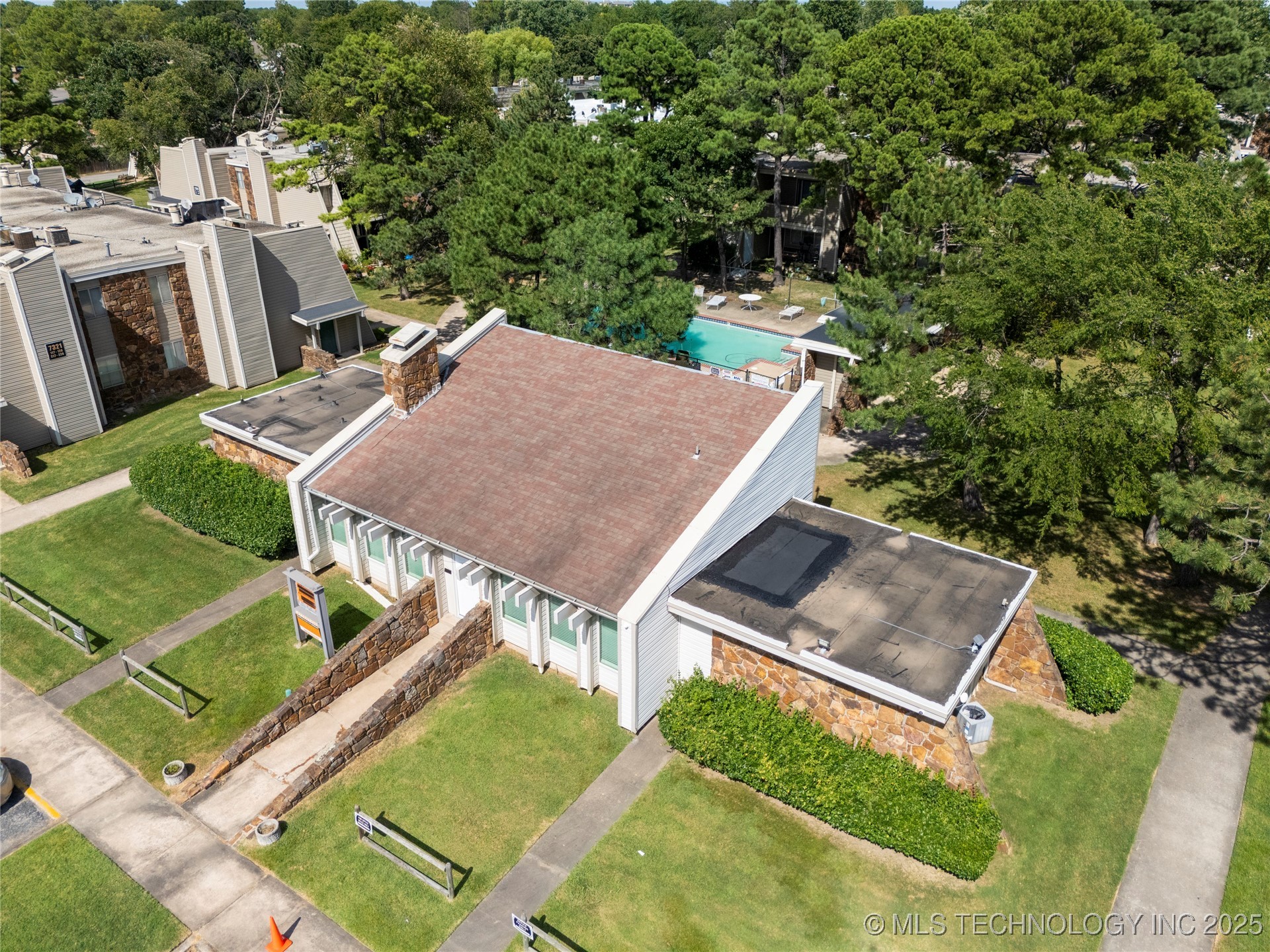 7455 S Yale Avenue 237 Property Photo 31