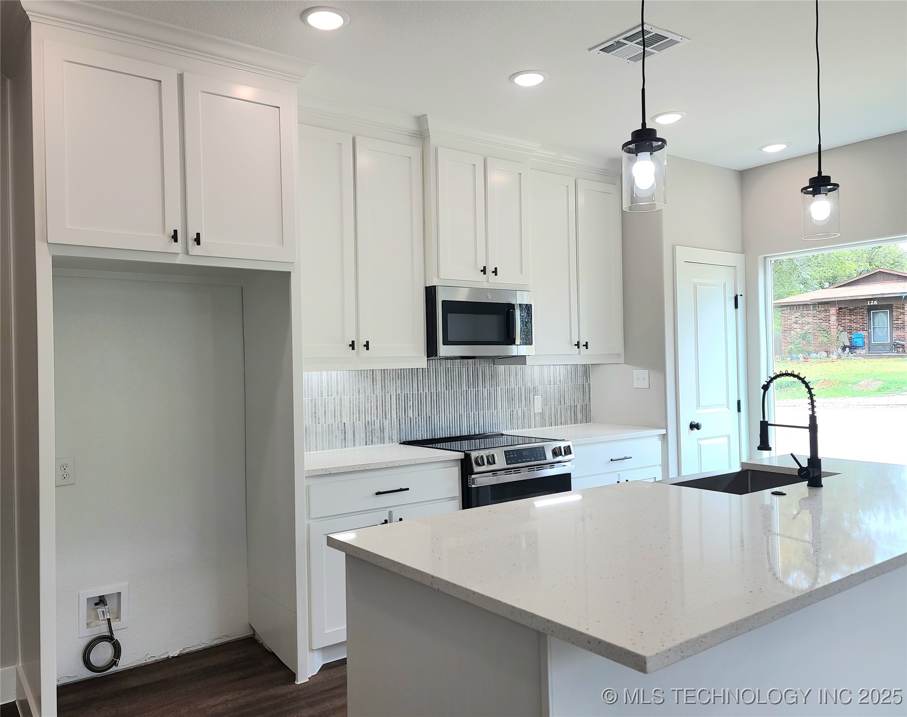 131 S Mclean Drive Property Photo 13