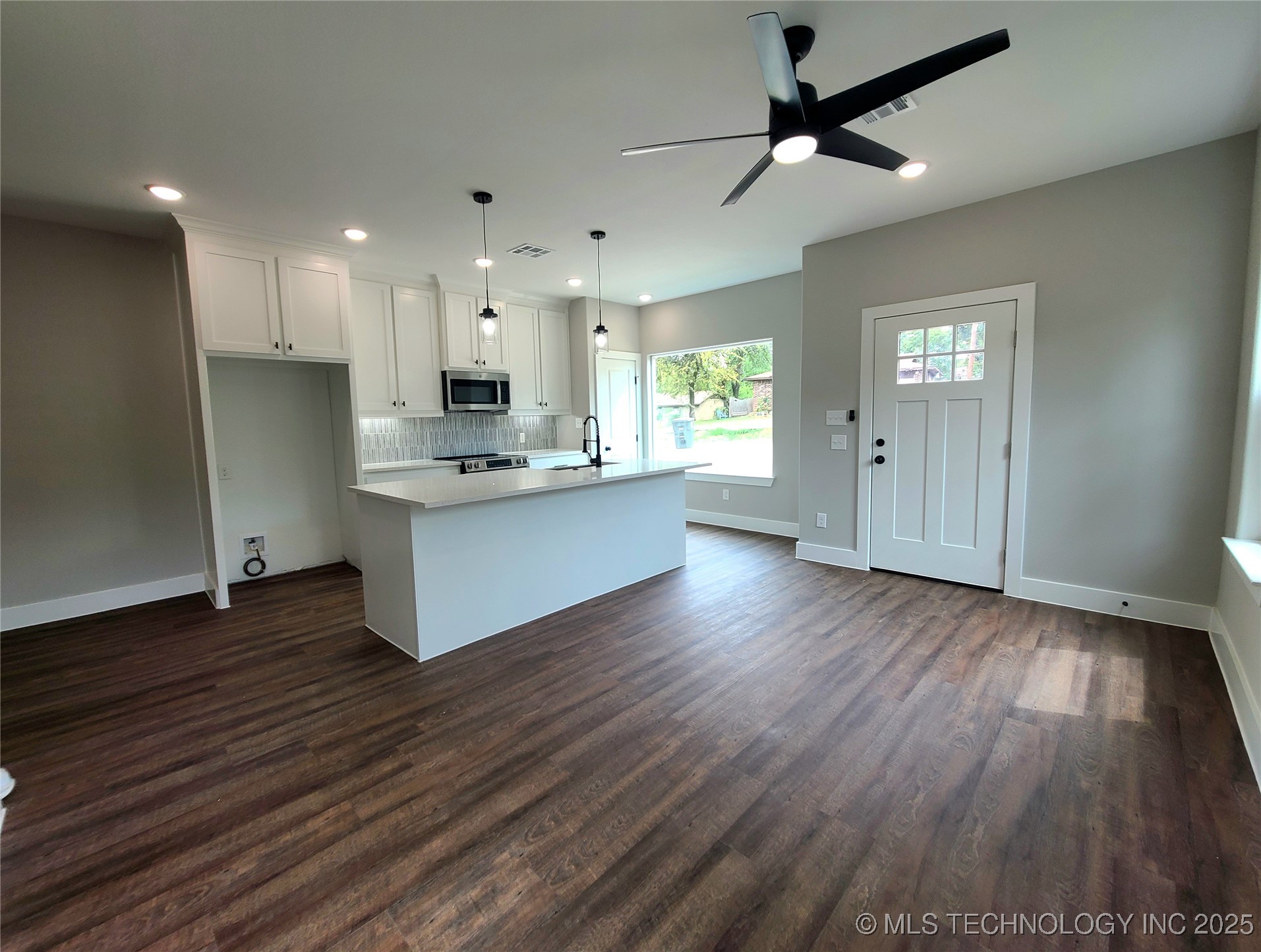 131 S Mclean Drive Property Photo 14