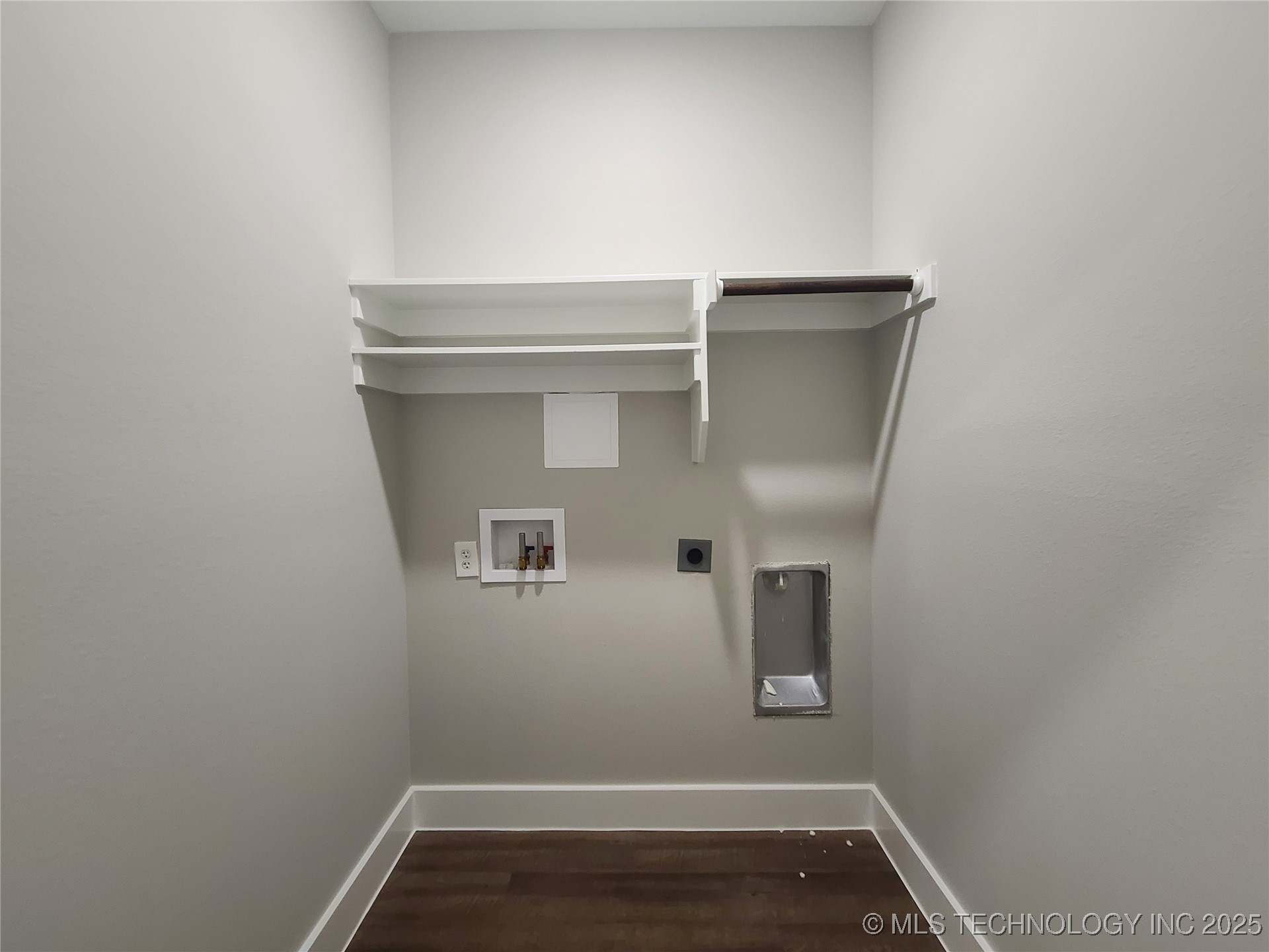 131 S Mclean Drive Property Photo 19