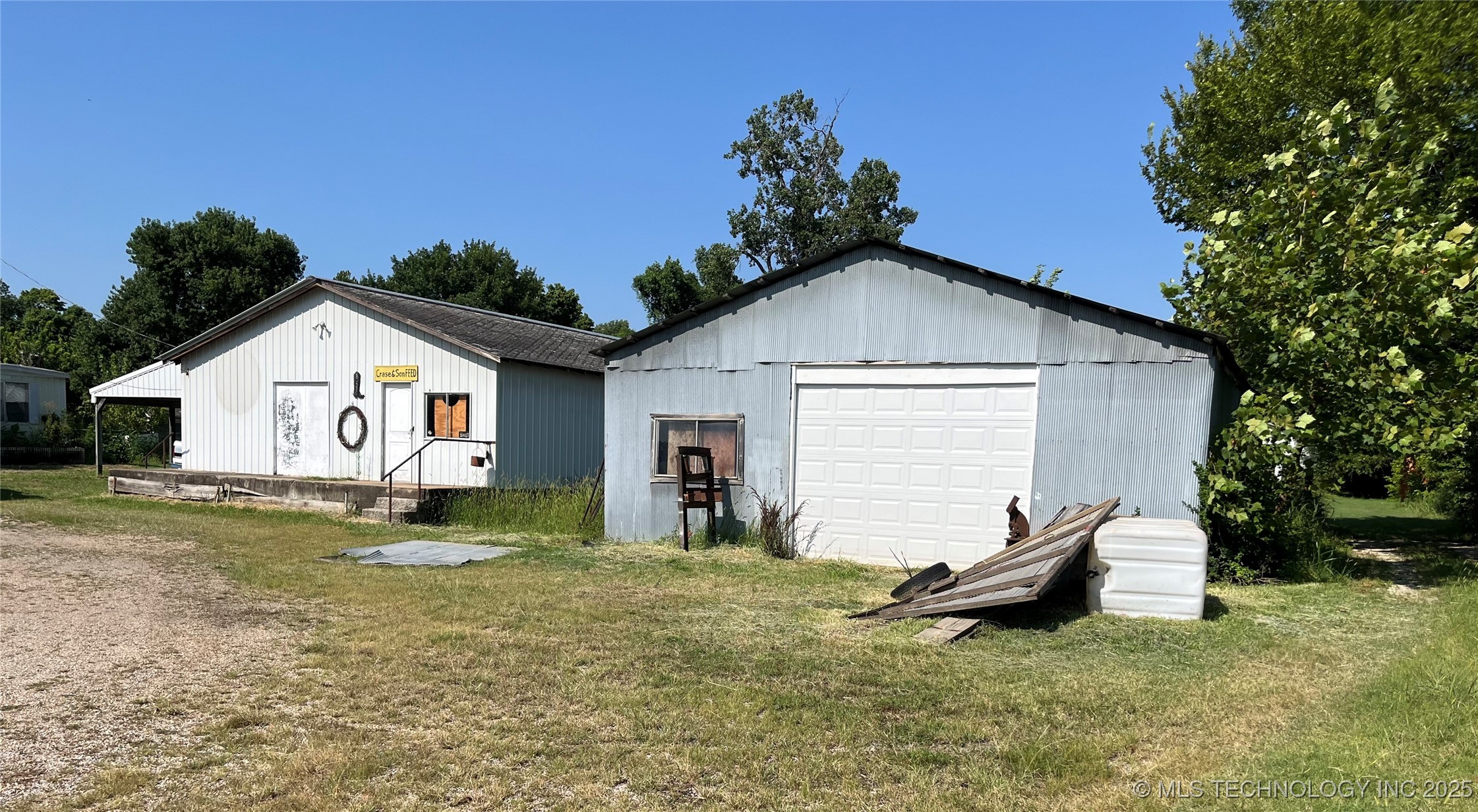 8588 N Cincinnati Avenue Property Photo 2