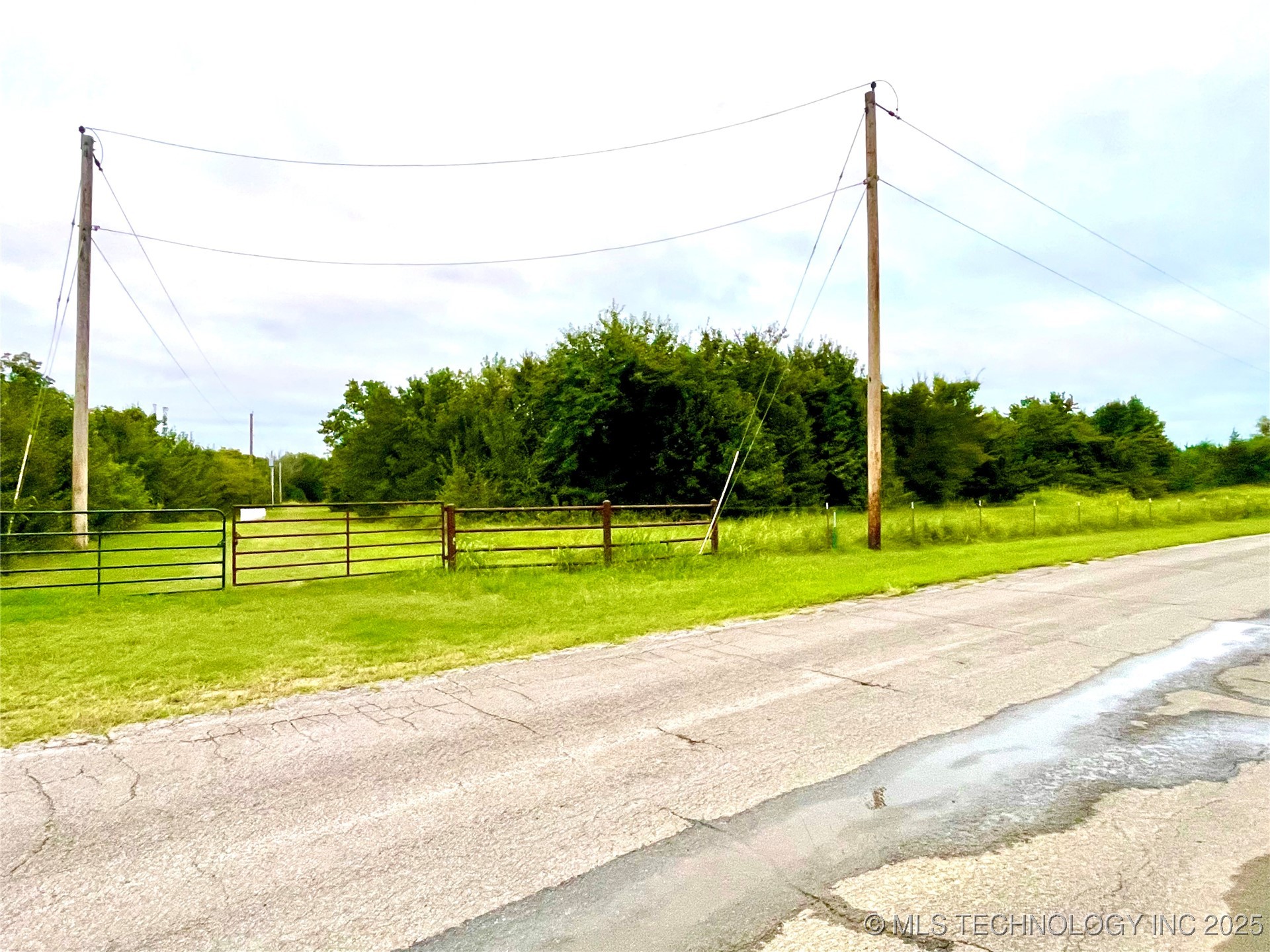 19382 S Old State Hwy 2 Highway Property Photo 4