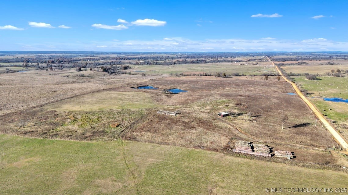 46225 E 200 Road Property Photo 18