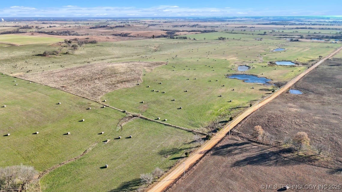 46225 E 200 Road Property Photo 23