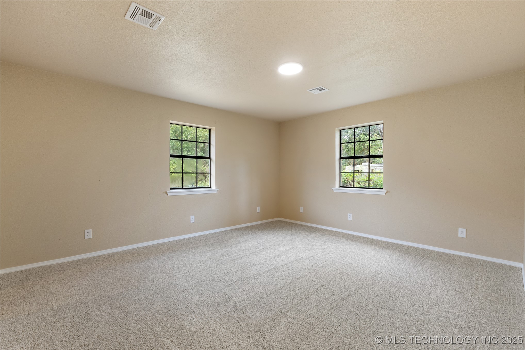 18679 S 525 Property Photo 11