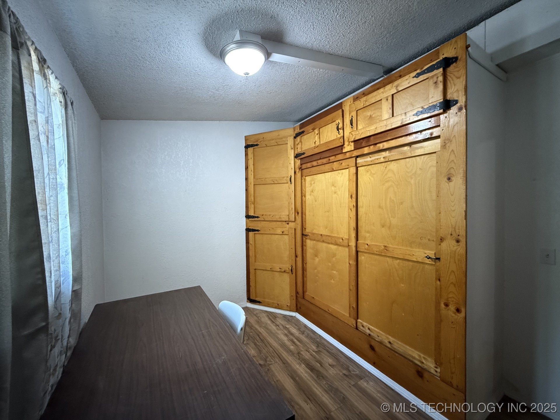 319 Lake Drive Property Photo 19