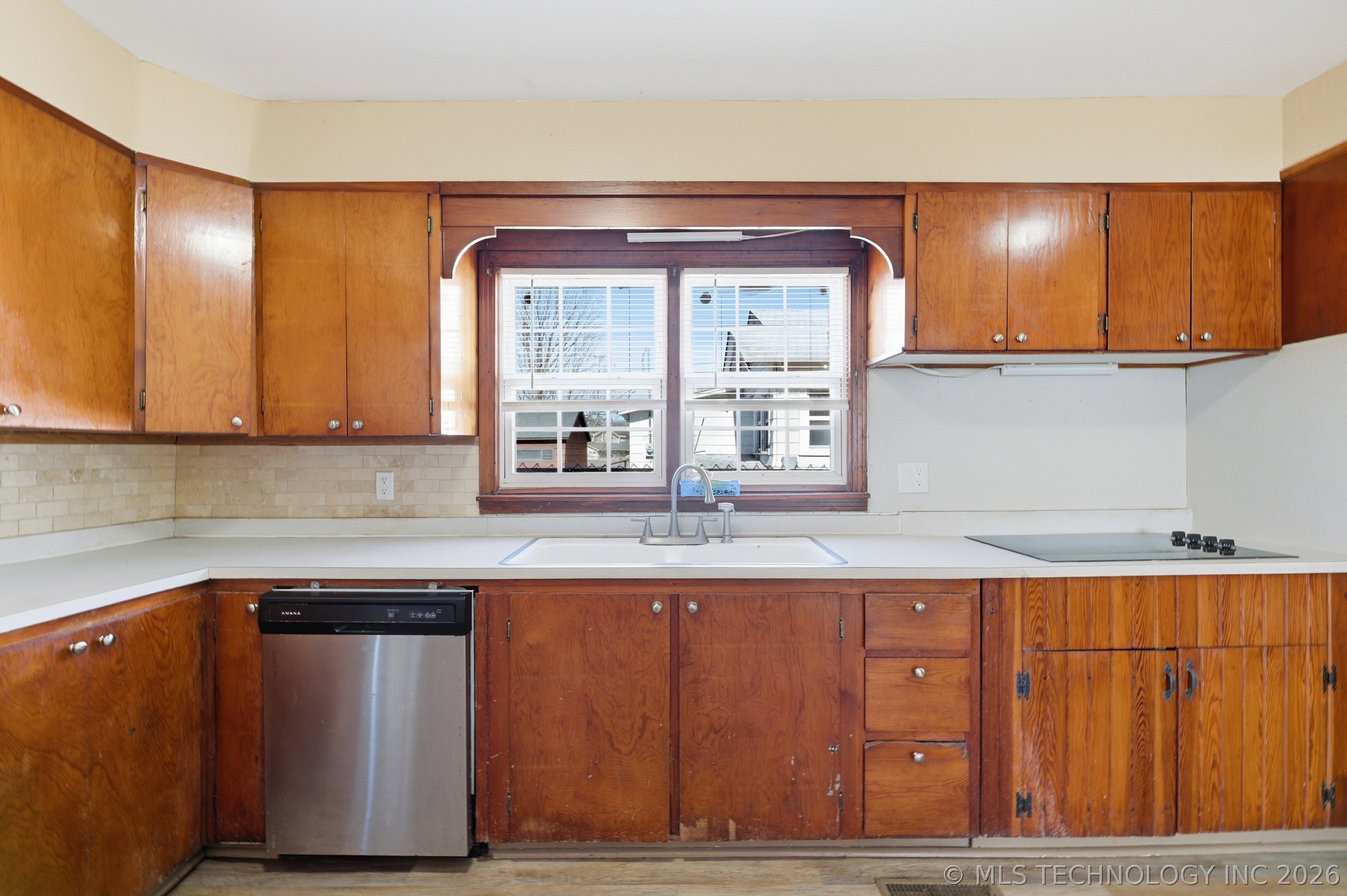 30 S 64th West Avenue W Property Photo 9