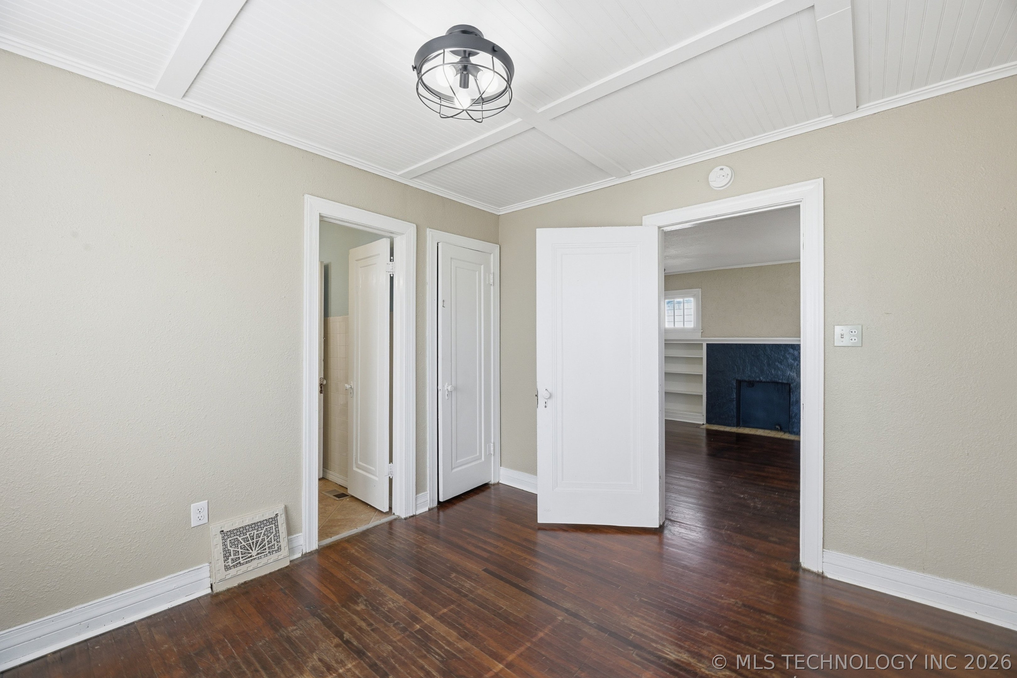 30 S 64th West Avenue W Property Photo 12