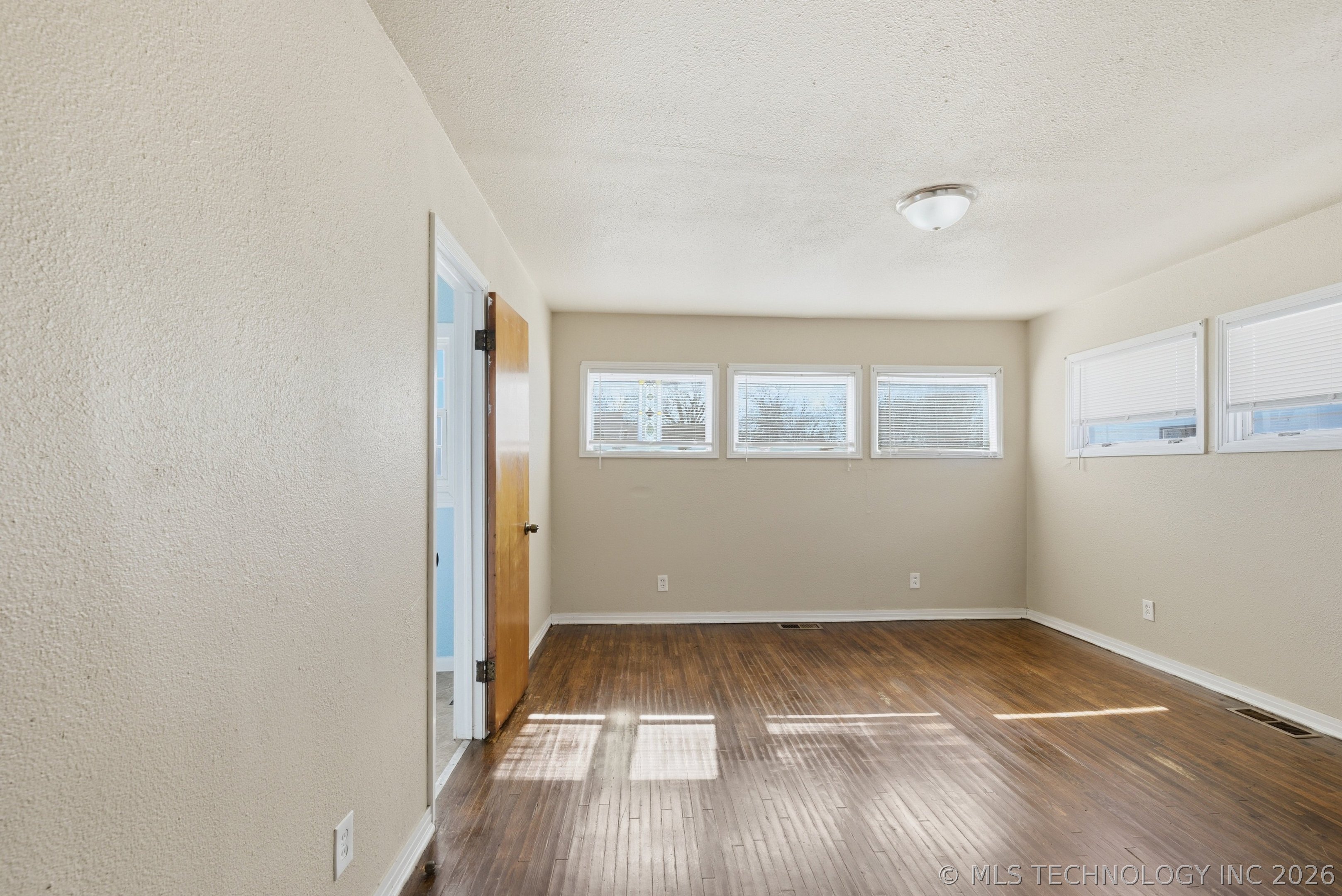 30 S 64th West Avenue W Property Photo 17