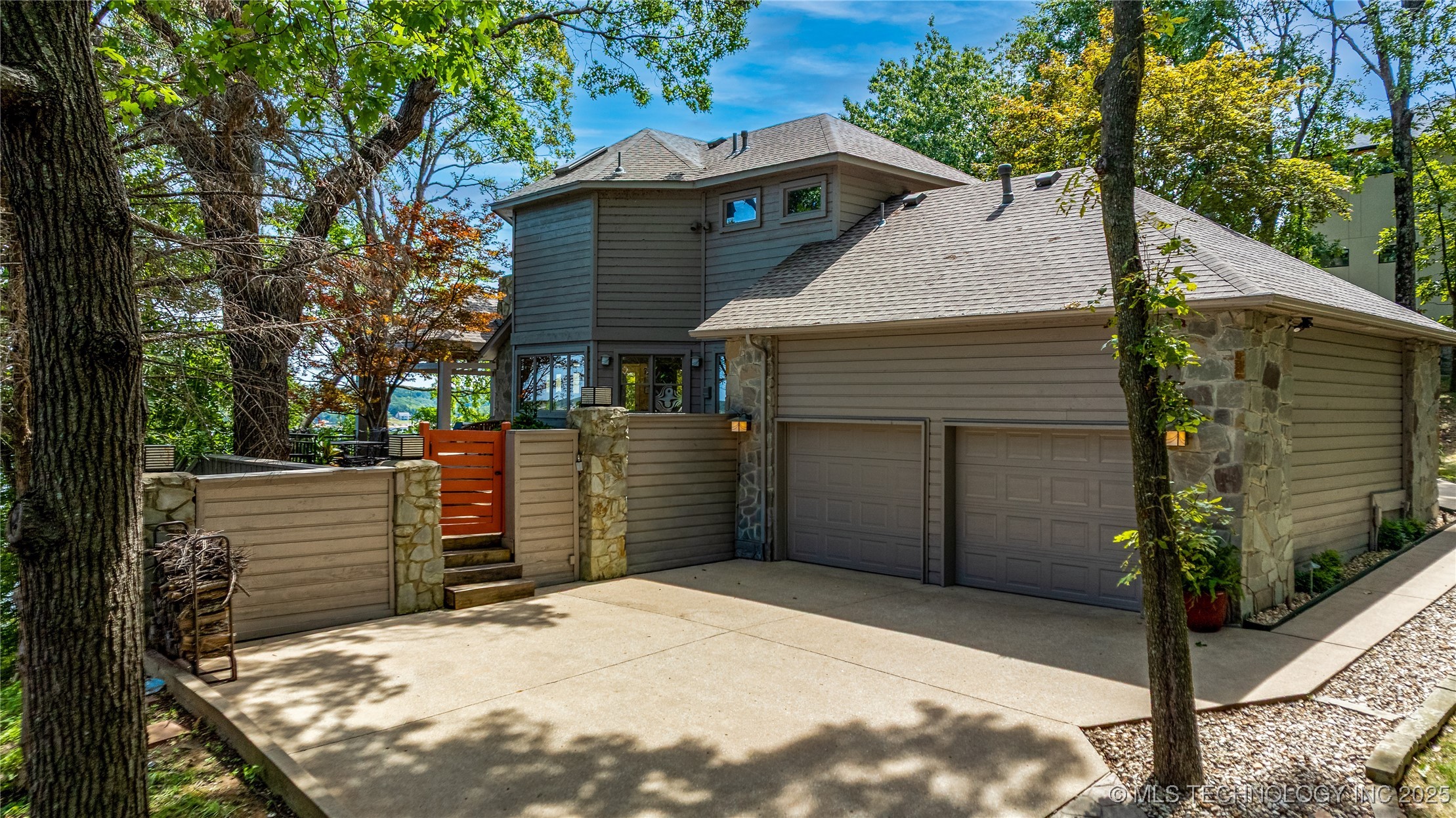 33872 S Coves Drive Property Photo 24