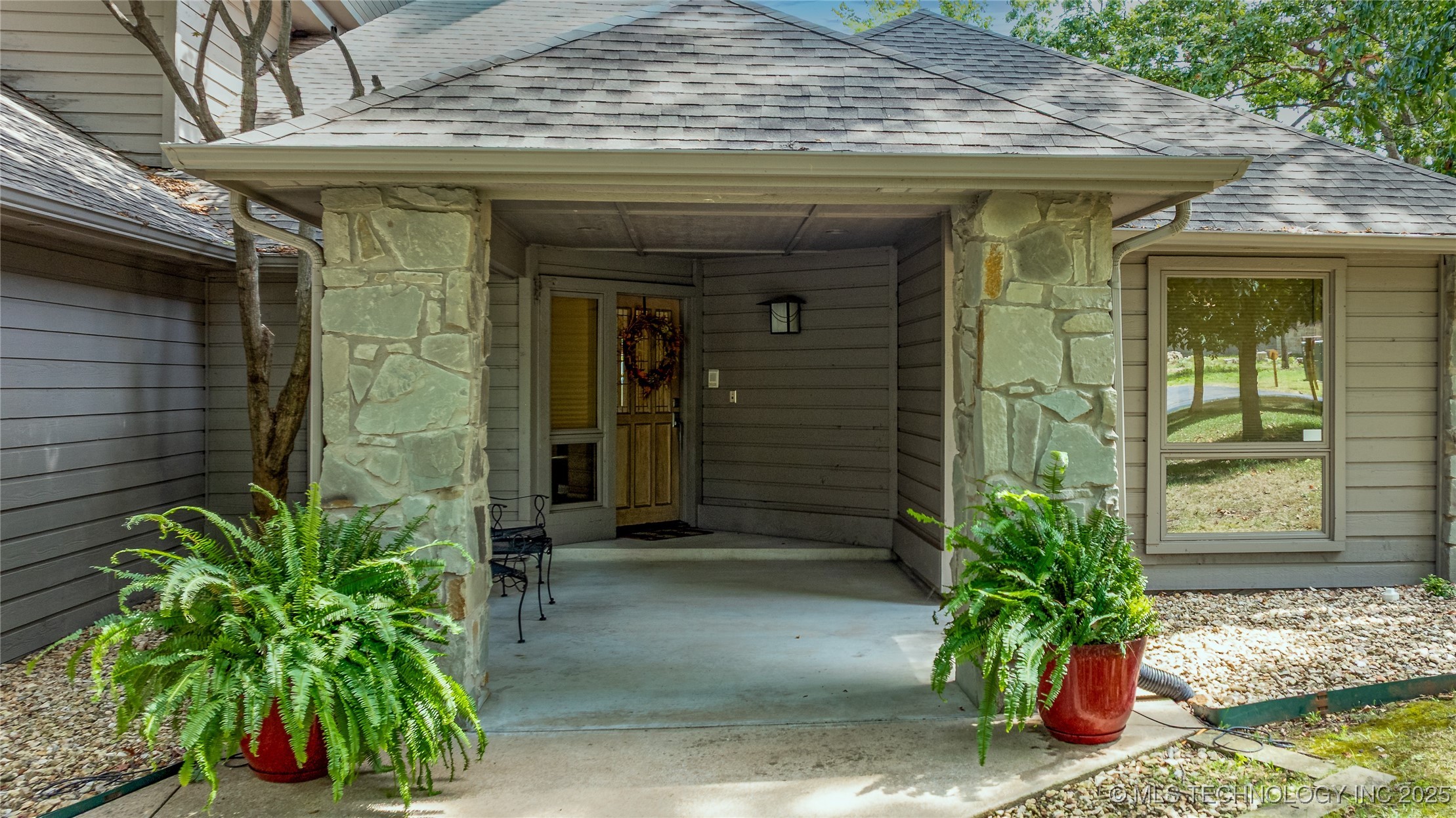 33872 S Coves Drive Property Photo 26